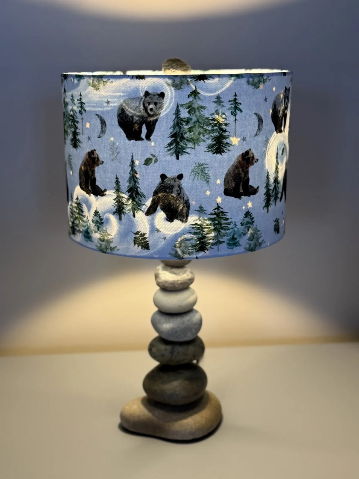 TU-Mazama-Bears-on-River-Rock-20in-Lamp-Holographic-Shade-On-12inx8in-$365.jpg