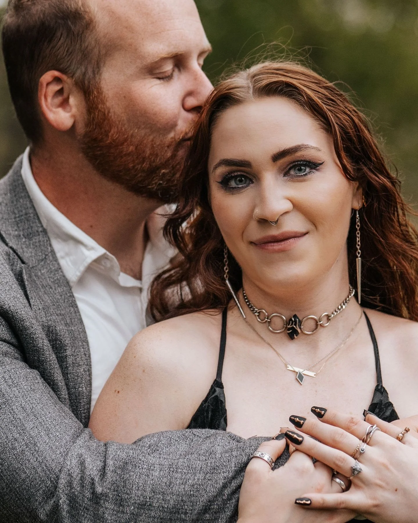 Rain during an engagement session doesn’t have to ruin the day. Honestly, it can make things even better.
This shoot was at a waterfall, and it rained almost the entire time. But it really gave the photos this moody vibe you just can’t f