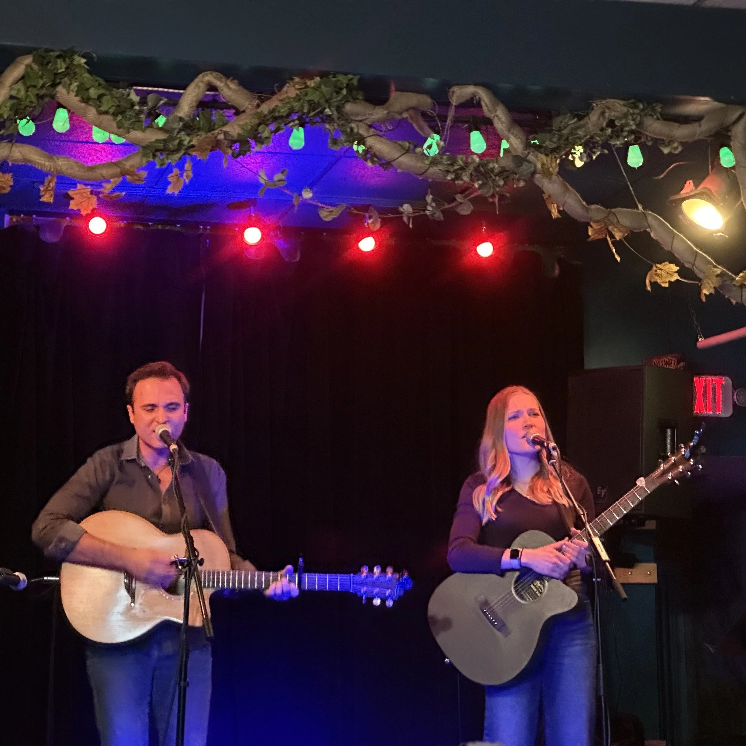 Lydia Boyum &amp; Ryan Lane Live at The Barrel Room