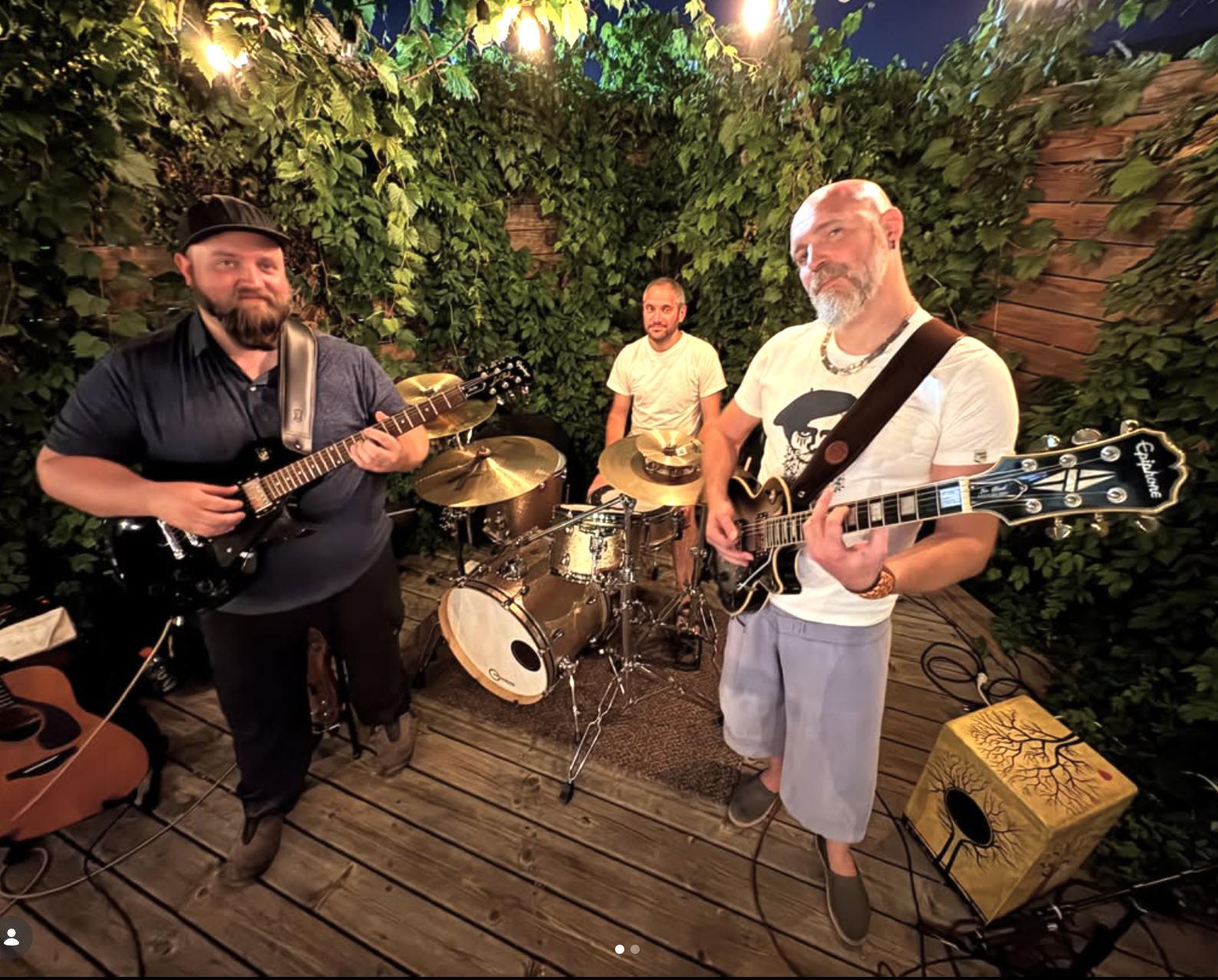 Live Music - Loop Th3ory