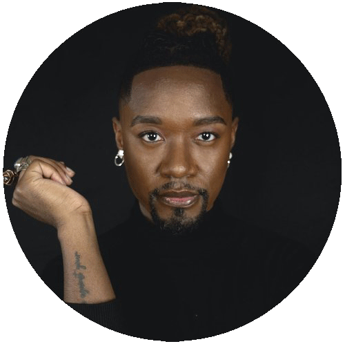 Twiggy Pucci Garçon headshot