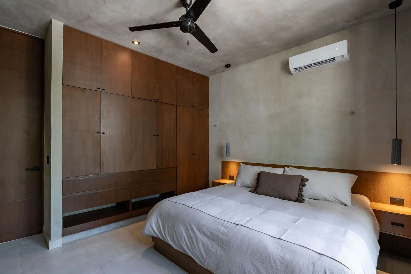 WhatsApp Image 2024-05-14 at 8.21.40 PM.jpeg