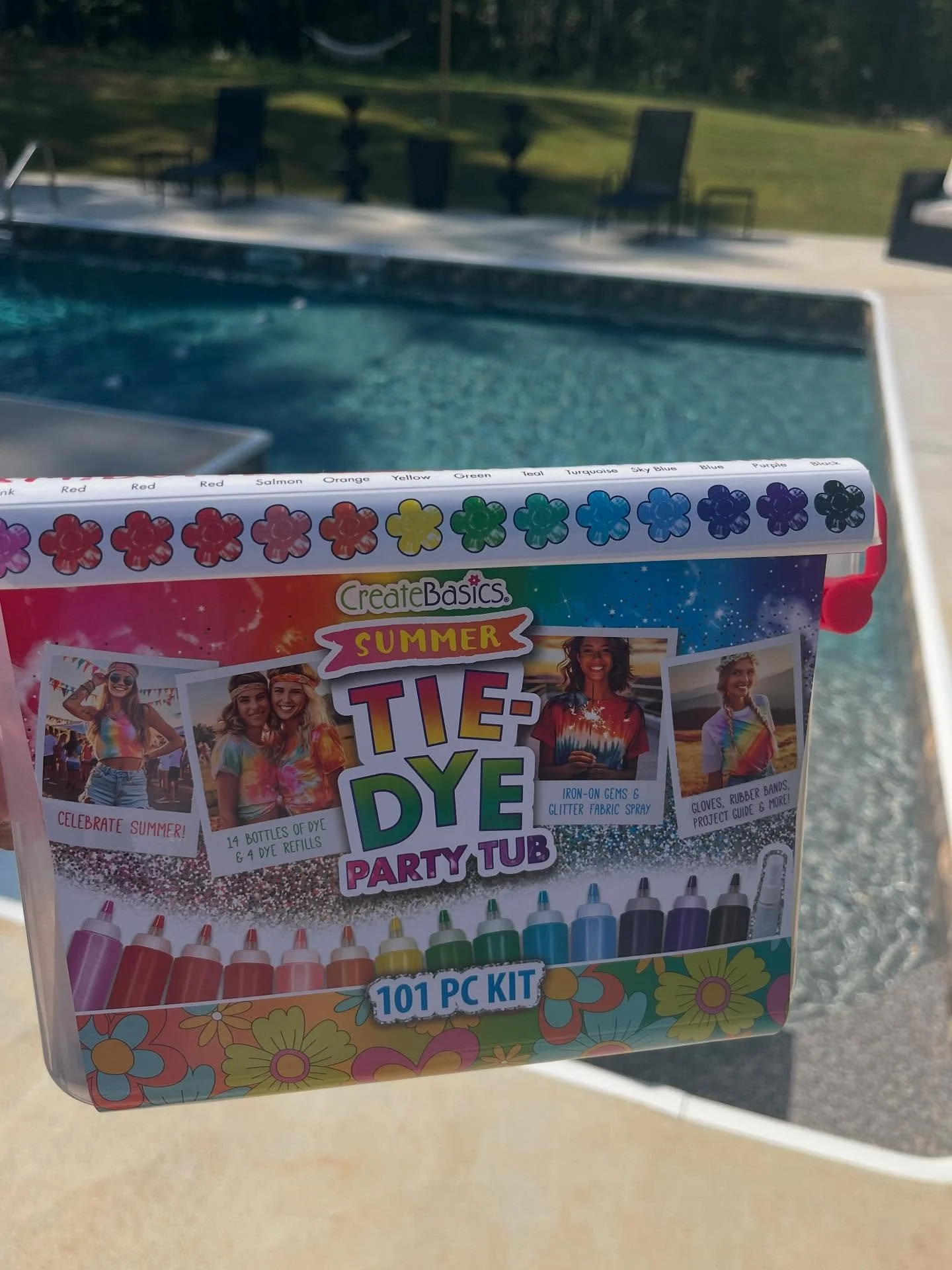 When you homeschool and it&rsquo;s a beautiful day outside you ditch lessons to tie dye and swim!
#yeararoundschoolers #funinthesun #FreshAirAndGoodVibes #homeschoollife