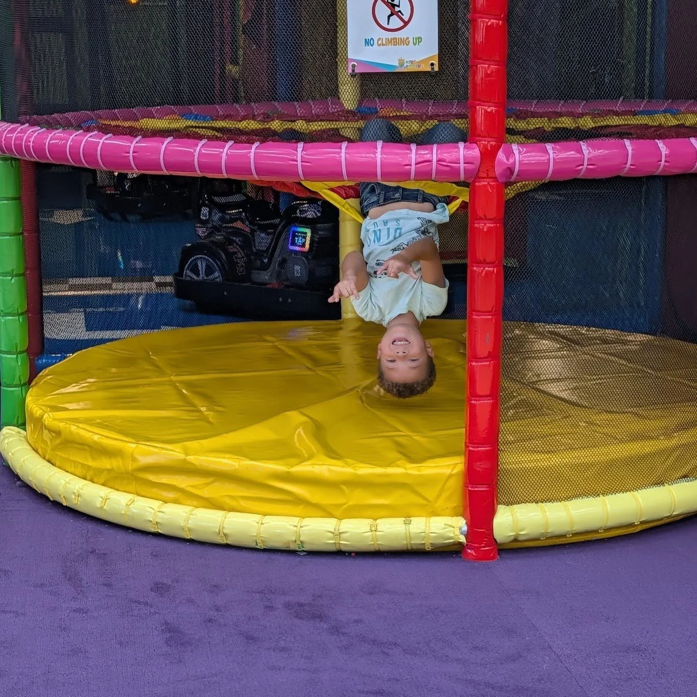 📍Kids Empire (Columbus, GA)
My little guy and I had a kid/parent day at the newest play space in Columbus! 
Here are some things we loved:
✔️Clean facility (no shoes are allowed in the play area, socks only)
✔️Huge play structure with lots to do
✔️R