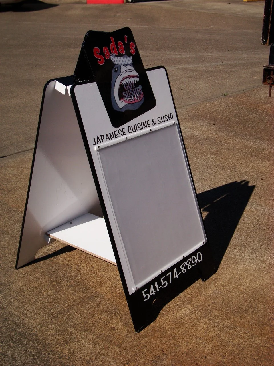 07 Aframes and Banners.jpg