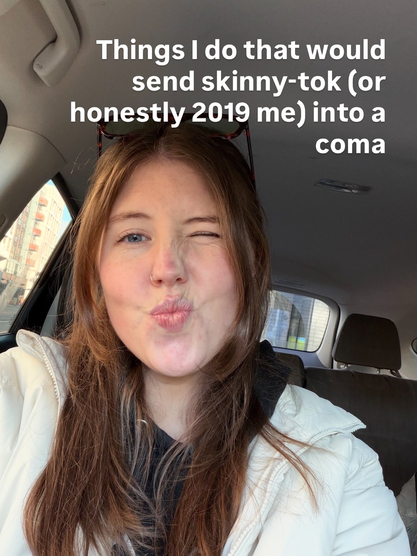 xoxo a fitness professional who&rsquo;s also just a regular ass person, a huge foodie, and loves bread 🥰