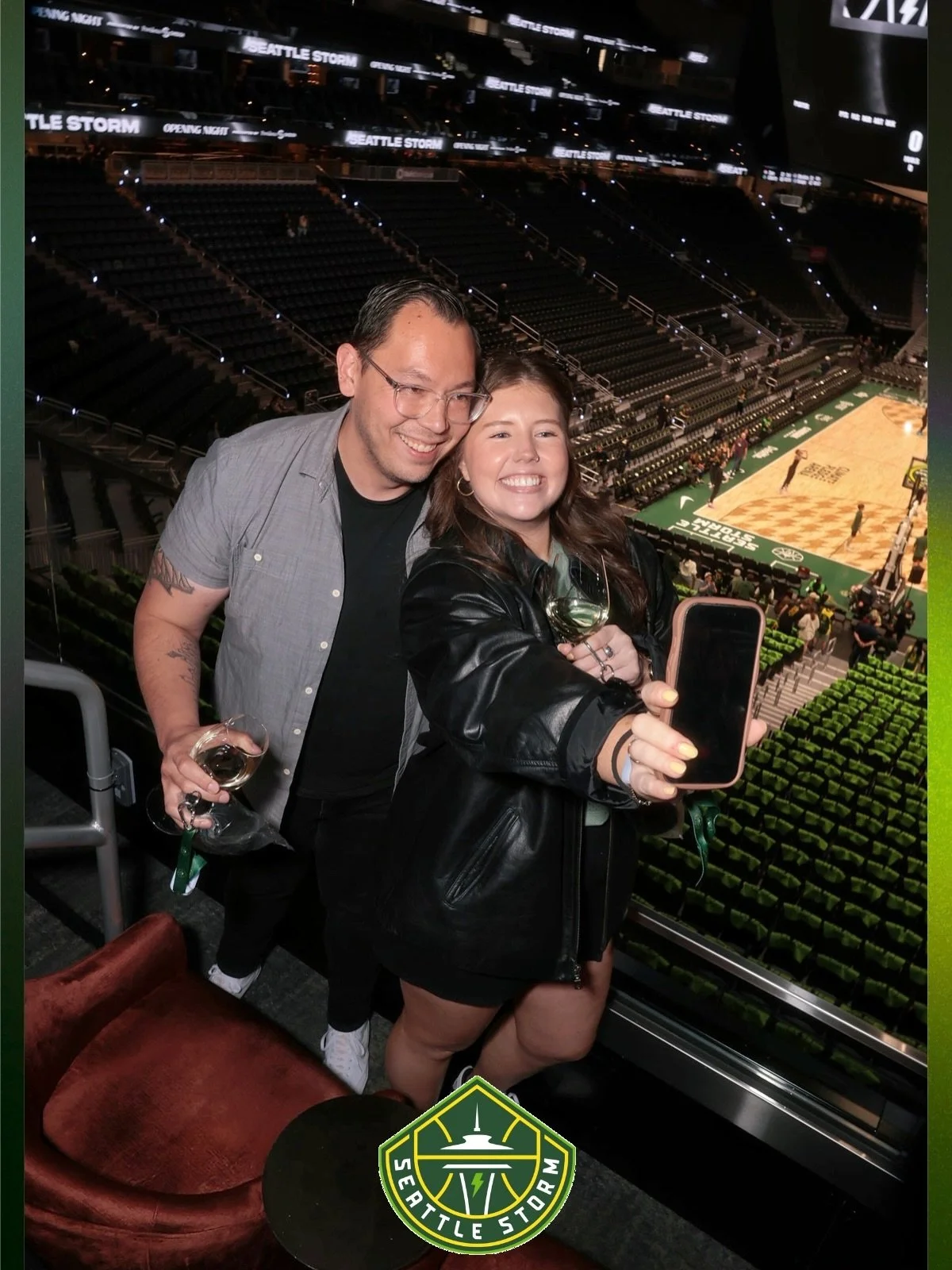 @seattlestorm basketball is BACK BBY🏀💚💛

#everyonewatcheswomenssports #wnba
