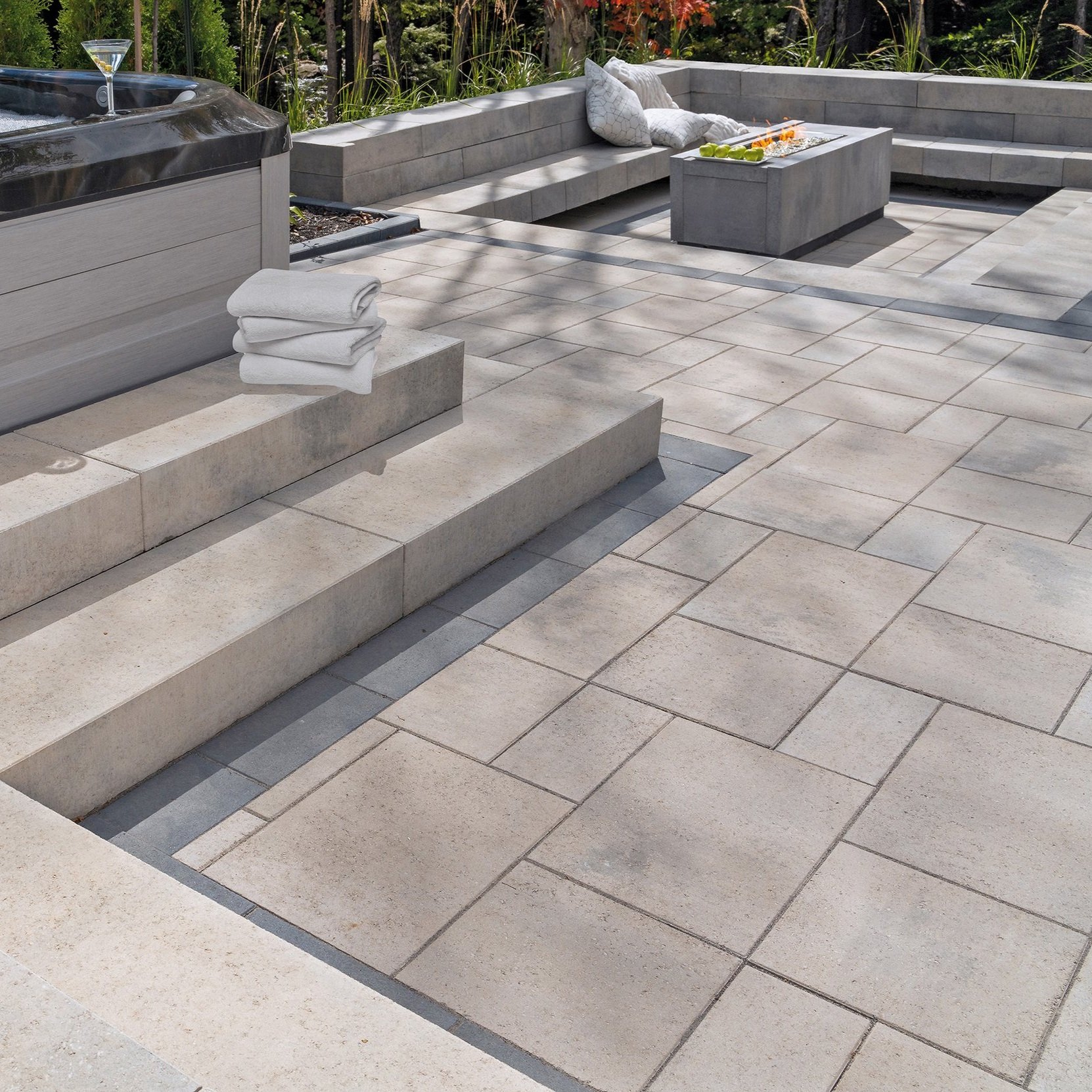Manufactured_Pavers_Melville+%28beauty%29.jpg