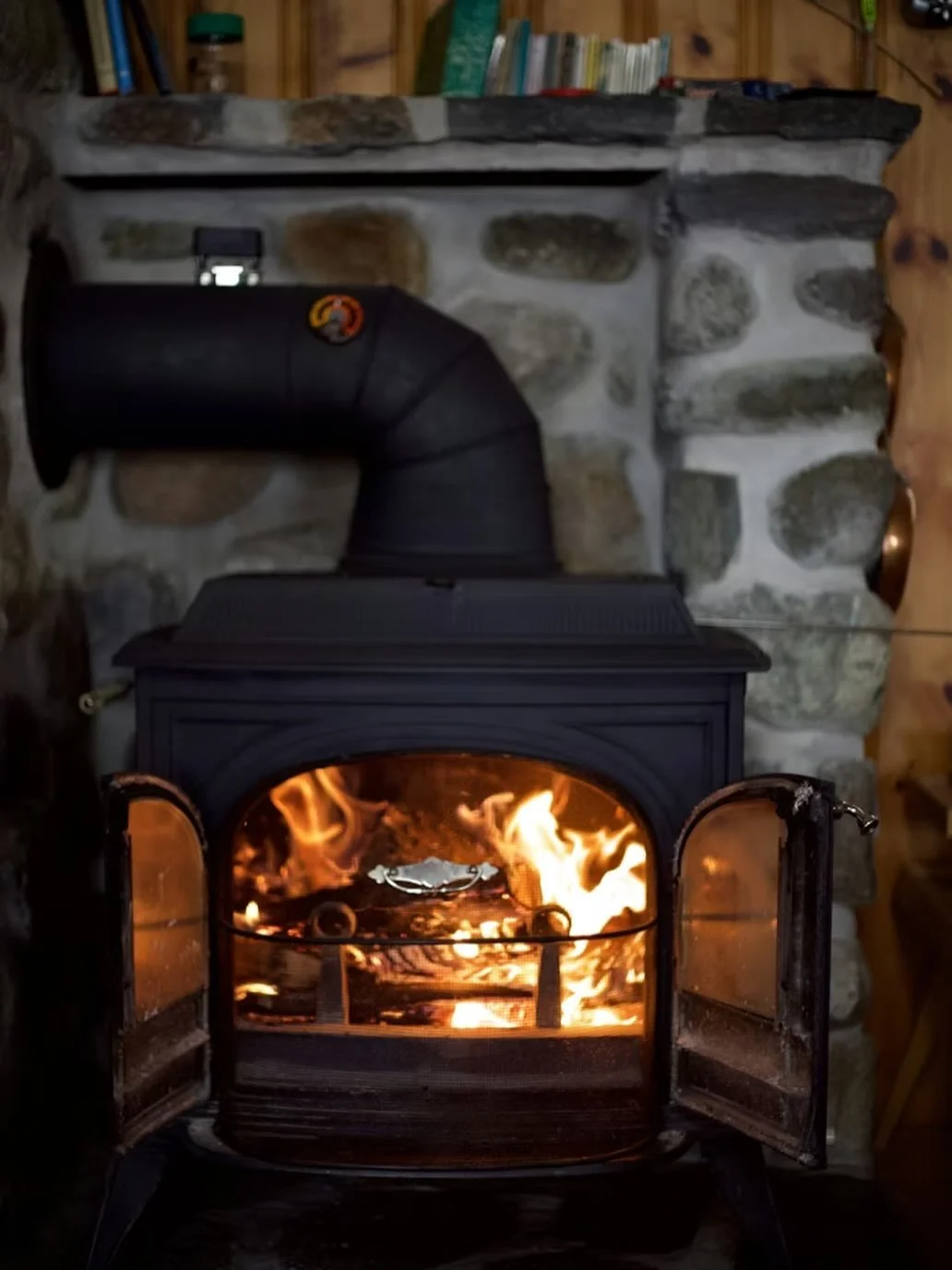 HOLIDAY HOURS
Closed December 20th - 28th
&mdash;
For Salt Hours, text the word SALT to 1-833-560-0368