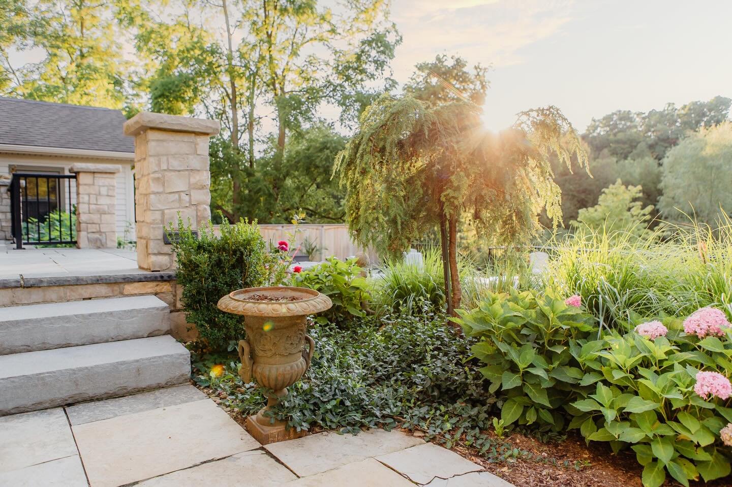To the ones who provide the foundation and nurture the growth: Happy Mother&rsquo;s Day🌸

&mdash;

Photo and work by @creoconceptslandscaping