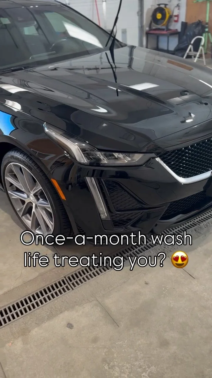 If you’ve had your vehicle ceramic coated, you already know the difference π
β
 Less washing
β
 Easier maintenance
β
 Cleaner, glossier look — for way longer
A quality ceramic coating creates a durable, slick surface that repels dirt, wat