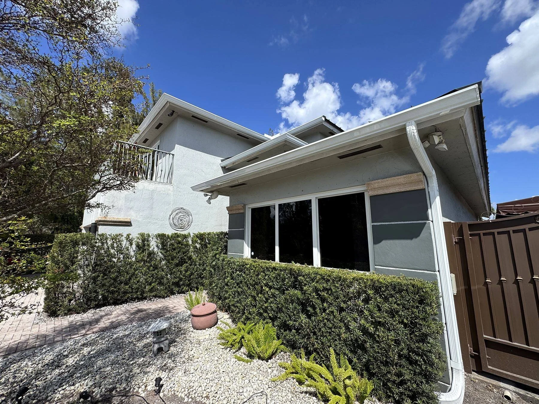 What to Look For in a Gutter Quote (Miami Homeowner's Guide)