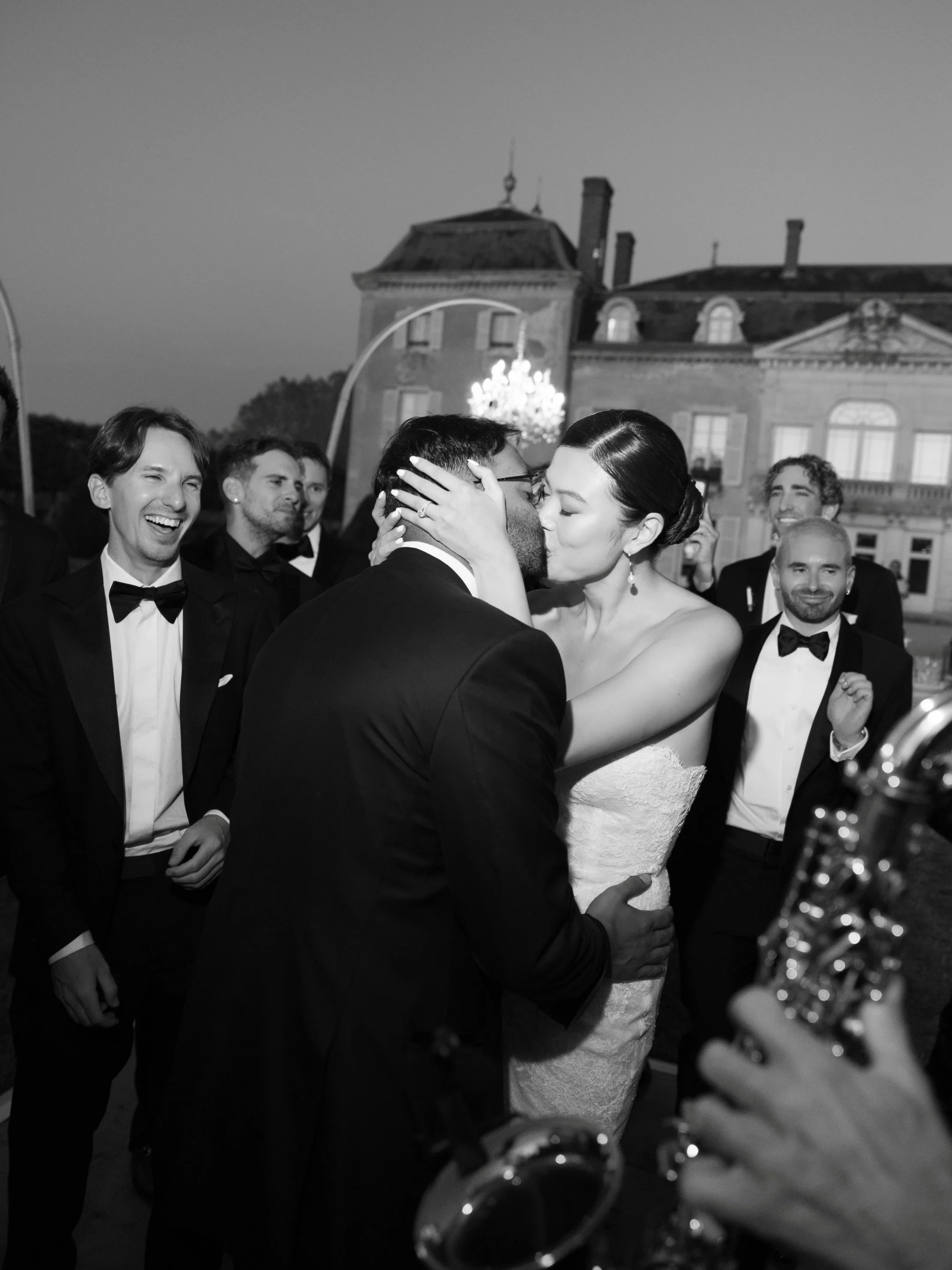 Some souls don&rsquo;t simply meet &mdash;
they find their way into each other&rsquo;s orbit.
And somehow, everything aligns. 

From Z to Z 🩶
&mdash;&mdash;
Planning &amp; Design : @lauraandrea_wedding
Photography : @jnesaisquoi.studio
Videography :