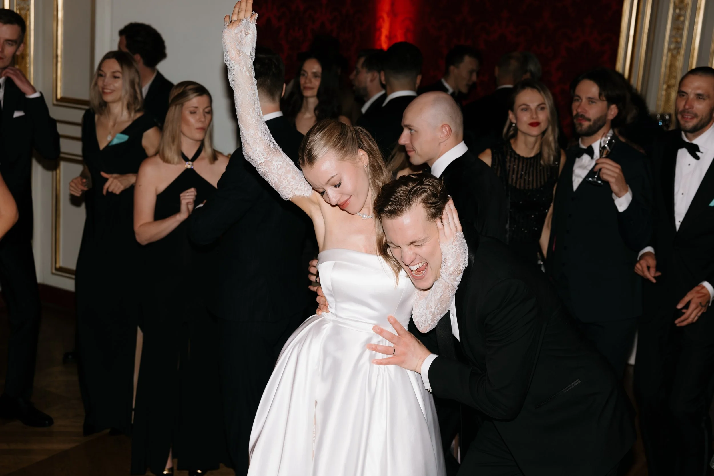 JNSQ-Andra-Timmu-dancefloor-56.jpg