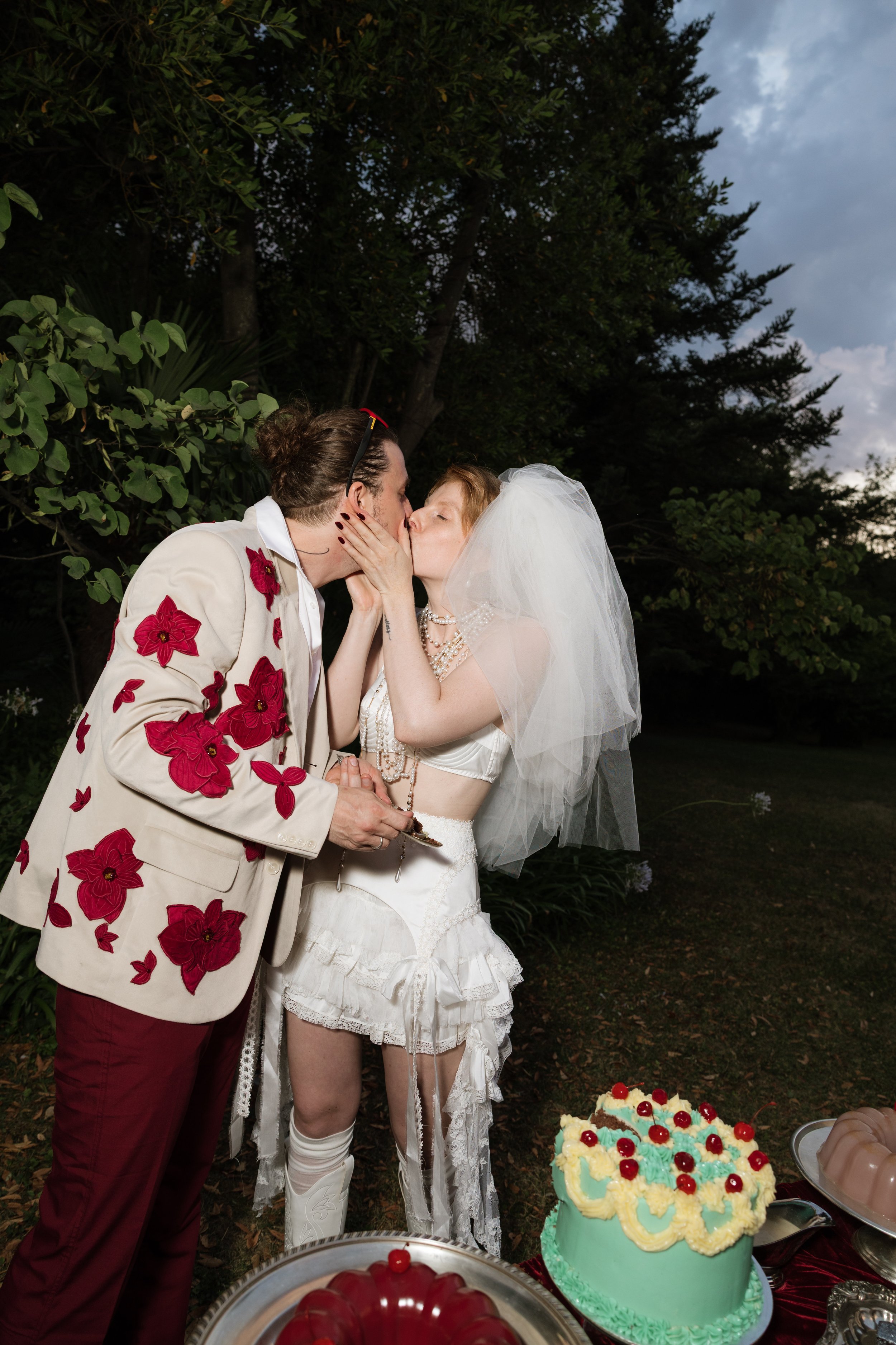 JNSQ-MaresaJosch-wedding18.jpg