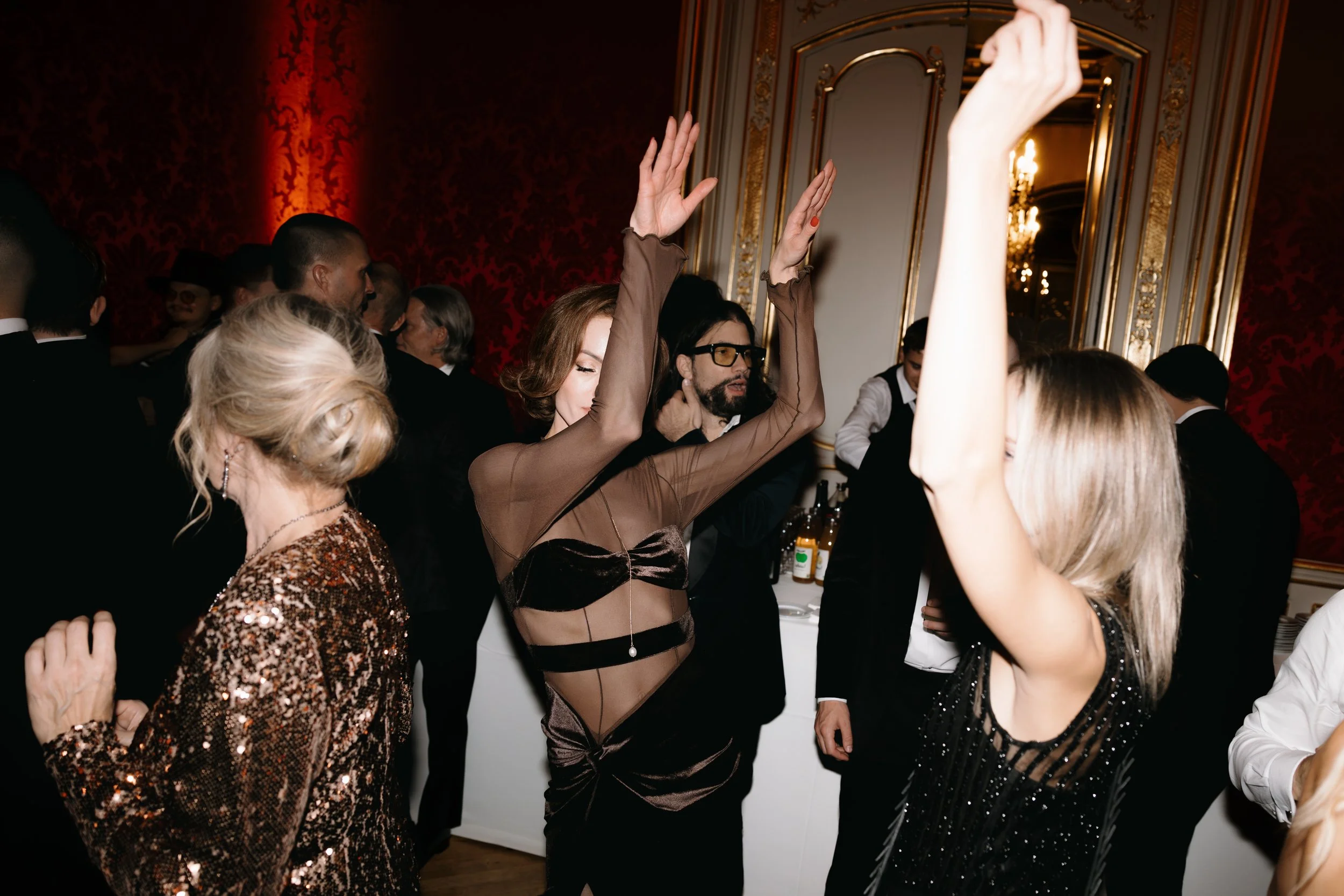 JNSQ-Andra-Timmu-dancefloor-55.jpg