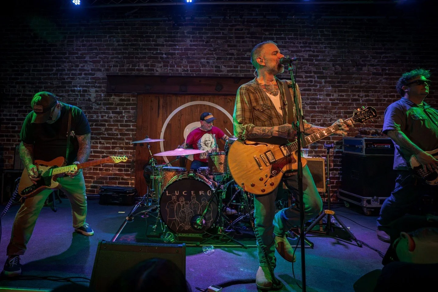 📸 PHOTO OF THE WEEK: @luceromusic at @thesocialorlando, September 6, 2025.

Memphis&rsquo; Lucero accentuated their punk Americana sensibility in, of all places, central Florida by celebrating the 20th anniversary of their seminal album Nobody&rsquo