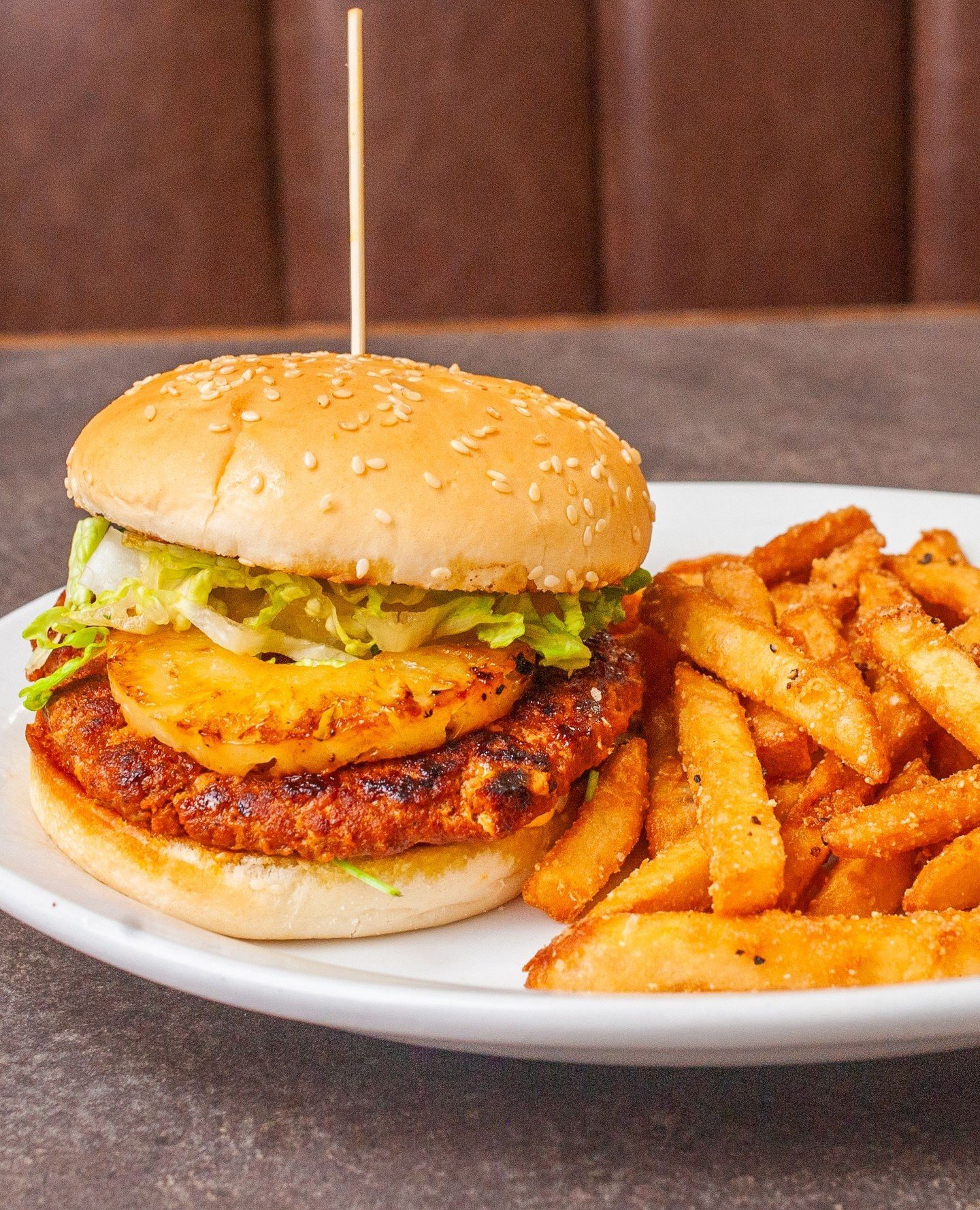 Hamburgers - the cornerstone of any nutritious breakfast! You ever had a Big Kahuna Burger!? Mhm, this is a tasty burger!⁠
⁠
Gold star if you can name the movie, no cheating!⁠
⁠
🍍🍔 marinated ground pork patty, grilled pineapple, onion, cilantro, le
