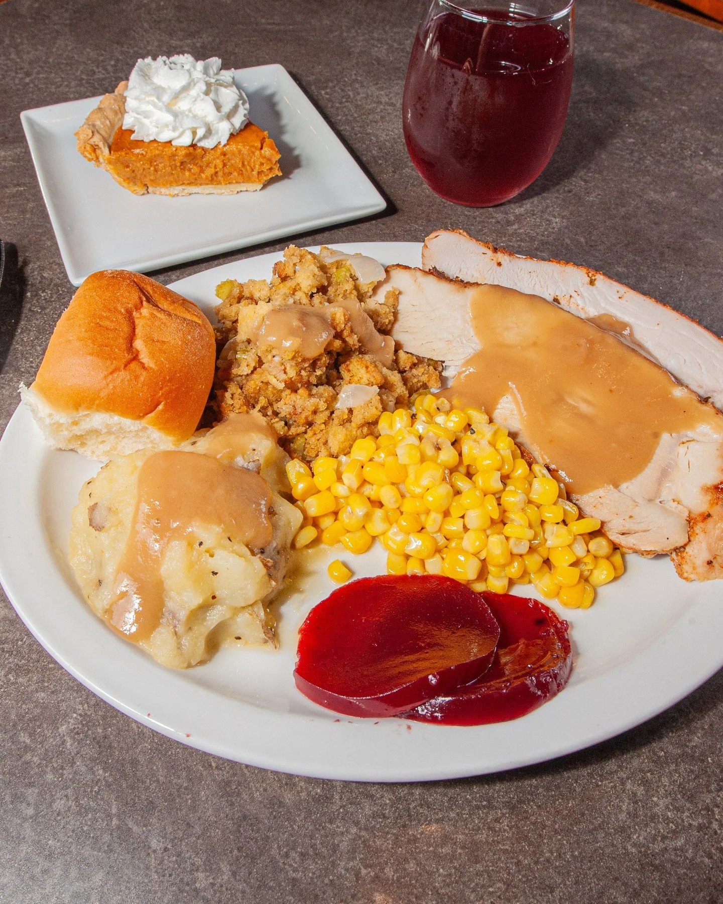 Thanksgiving kitchen chaos? Forget about it! We&rsquo;ve got you covered with some tasty T-Day specials 🍗⁠
⁠
🦃 Turkey Dinner &ndash; 11/26 &amp; 11/27⁠
Two thick slices of turkey with stuffing, mashed potatoes, corn, cranberry sauce, a roll, and gr