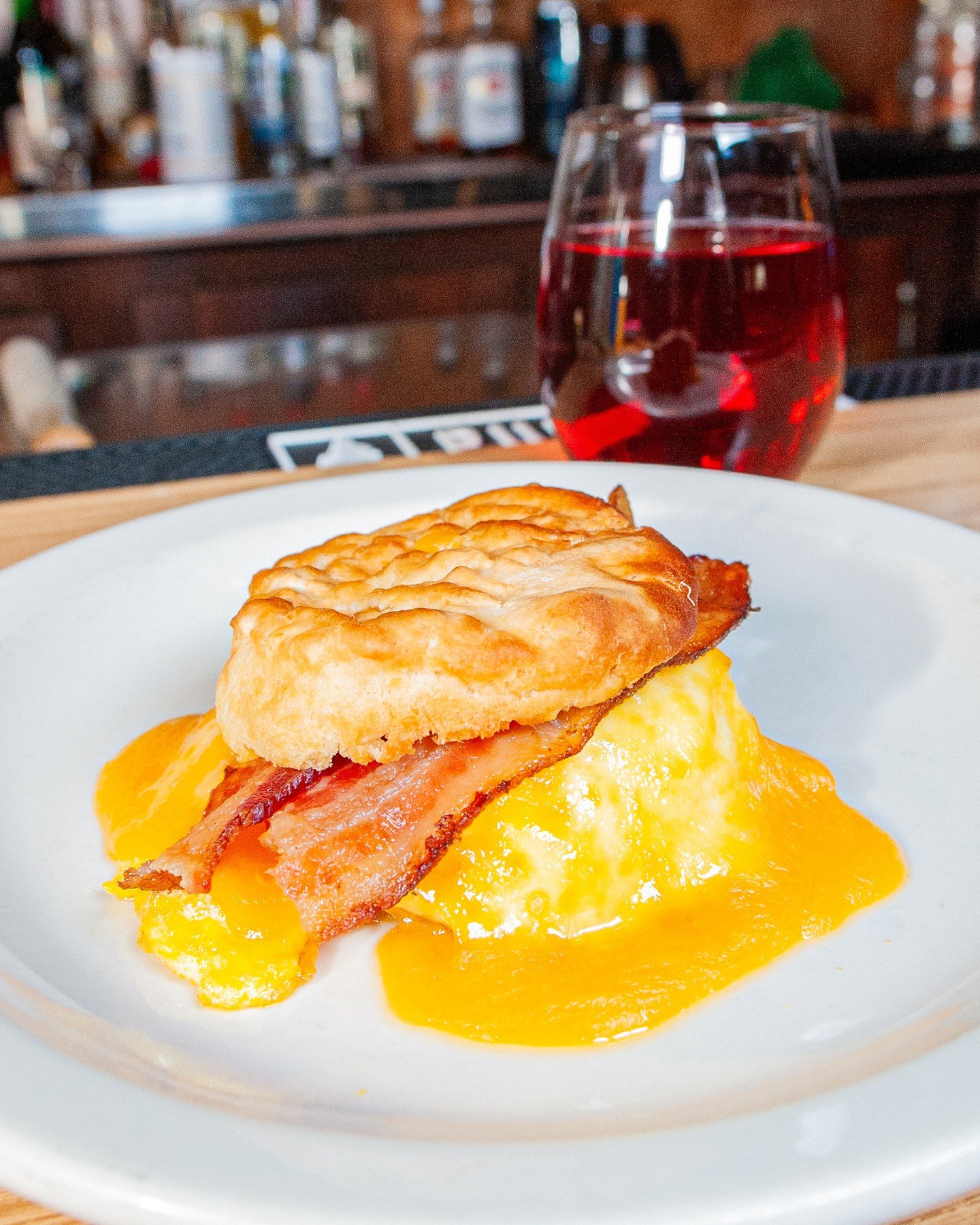 Pssssst... 🤫 Need a little snacky snack? Our Bacon, Egg &amp; Cheese Biscuit is $5 during daily Happy Hour from 3pm-6pm. ⁠
⁠
Plus, $5 well drinks, $2 off drafts, $8 Rainier tall boy and a shot... and many more food and drink deals ✨️