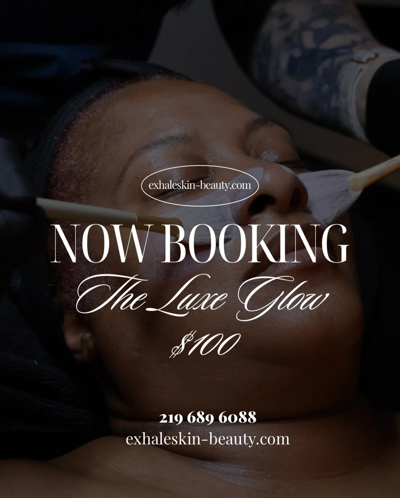 The Luxe Glow &mdash; $100 ✨
Your skin + soul deserve this. Indulge in:
💆&zwj;♀️ Lymphatic drainage to depuff + detox
🌟 Dermaplane for baby-smooth, radiant skin
💧 Firming + hydrating mask for a youthful glow
💆 Melt-away neck, shoulder &amp; hand 