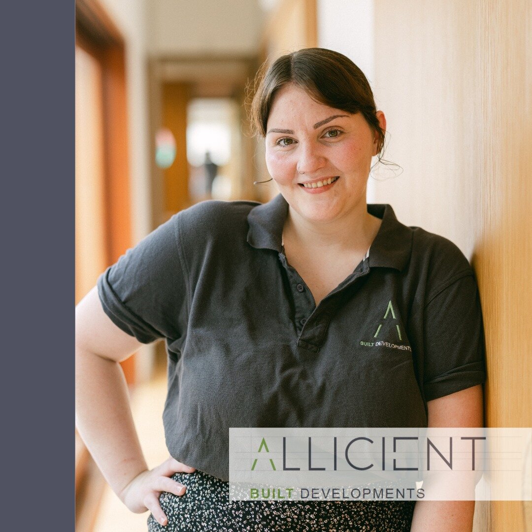 👋 As I'll be making more posts on here along with Cory, I thought I'd better introduce myself to our followers! G'day, I'm Jane 😊 I joined the wonderful Allicient Built Developments team earlier this year as their Operations Coordinator. 👷&zwj;♀️
