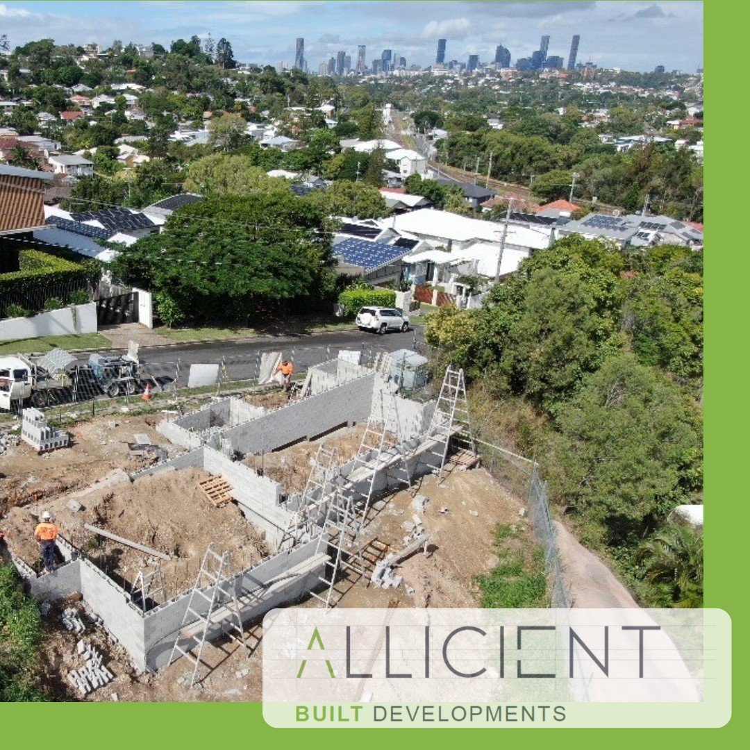 🚧 Another week down, and we're making great strides at our Newmarket site! 🚧 

 Check out the stunning Brisbane city skyline in the background.  The perfect spot for breathtaking views - from the golden hours of sunrise and sunset, to the enchantin