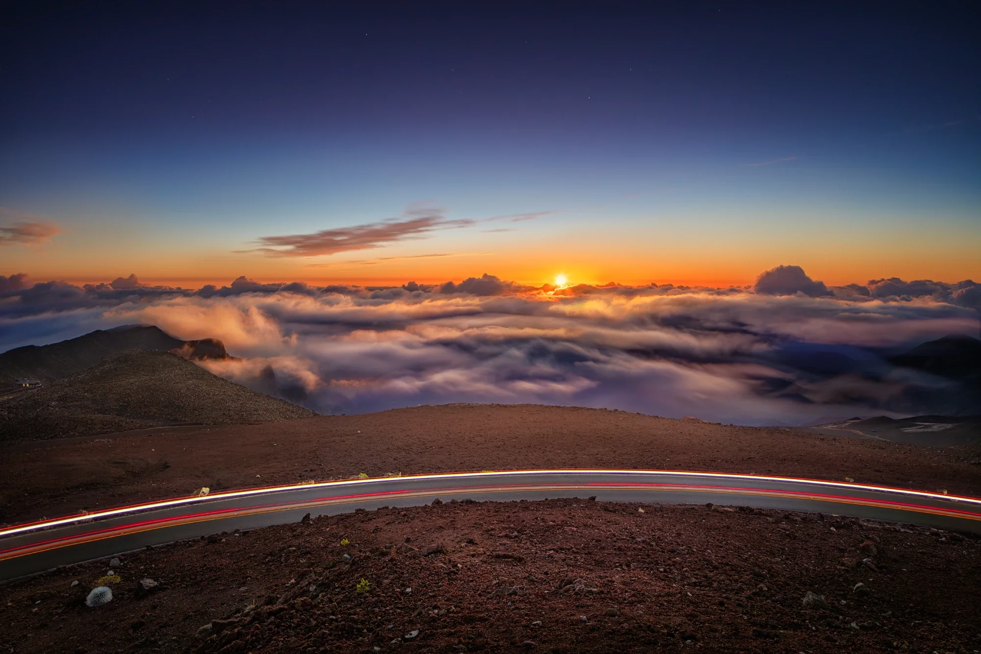 fine-art-haleakala-sunrise-nature-volcano-7-©robert-greaux-photography.webp