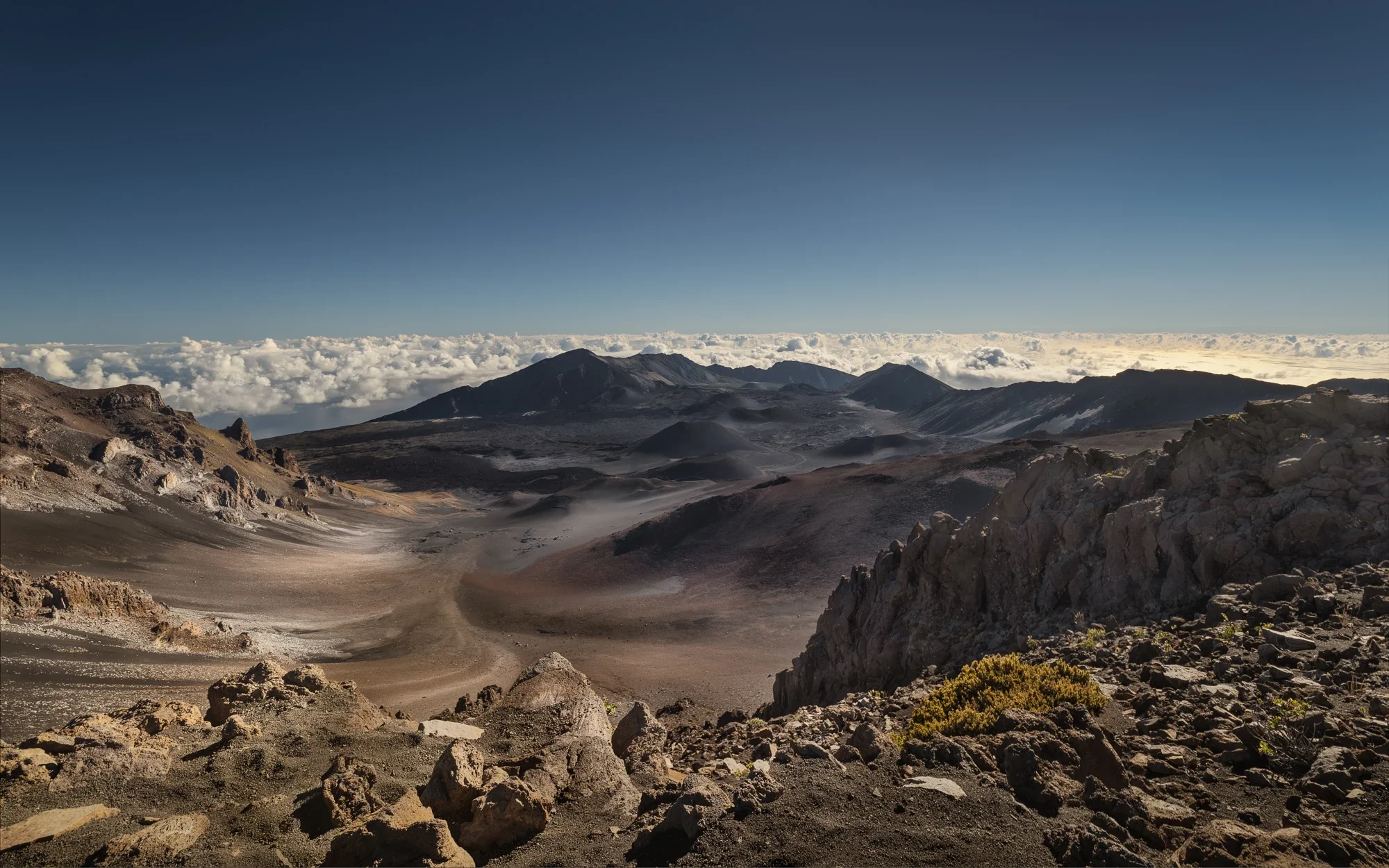 fine-art-haleakala-sunrise-nature-volcano-3-©robert-greaux-photography.webp