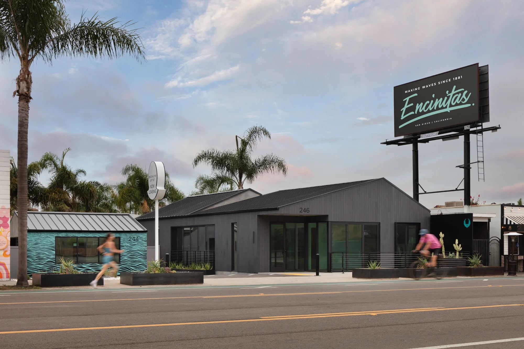 retail-office-exterior-highway-101-encinitas-1-©robert-greaux-photography.webp
