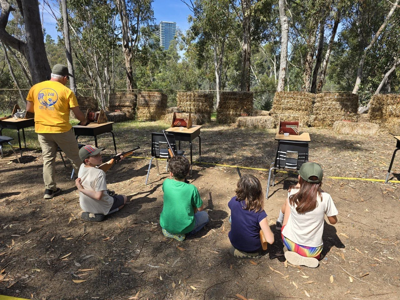 Pack 650-All photos-76397401637.jpg