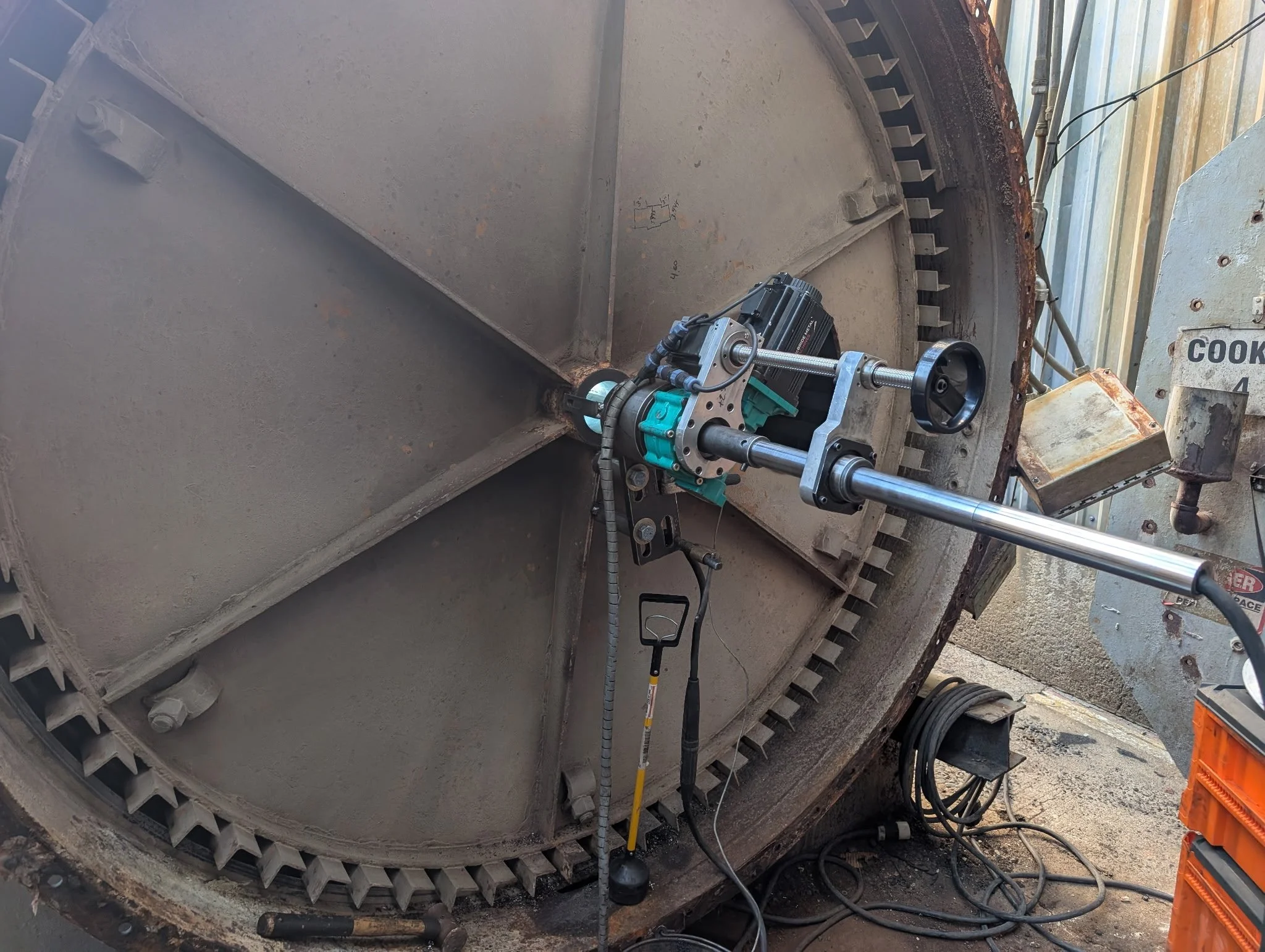 Line boring a large industrial drum in Sacramento California