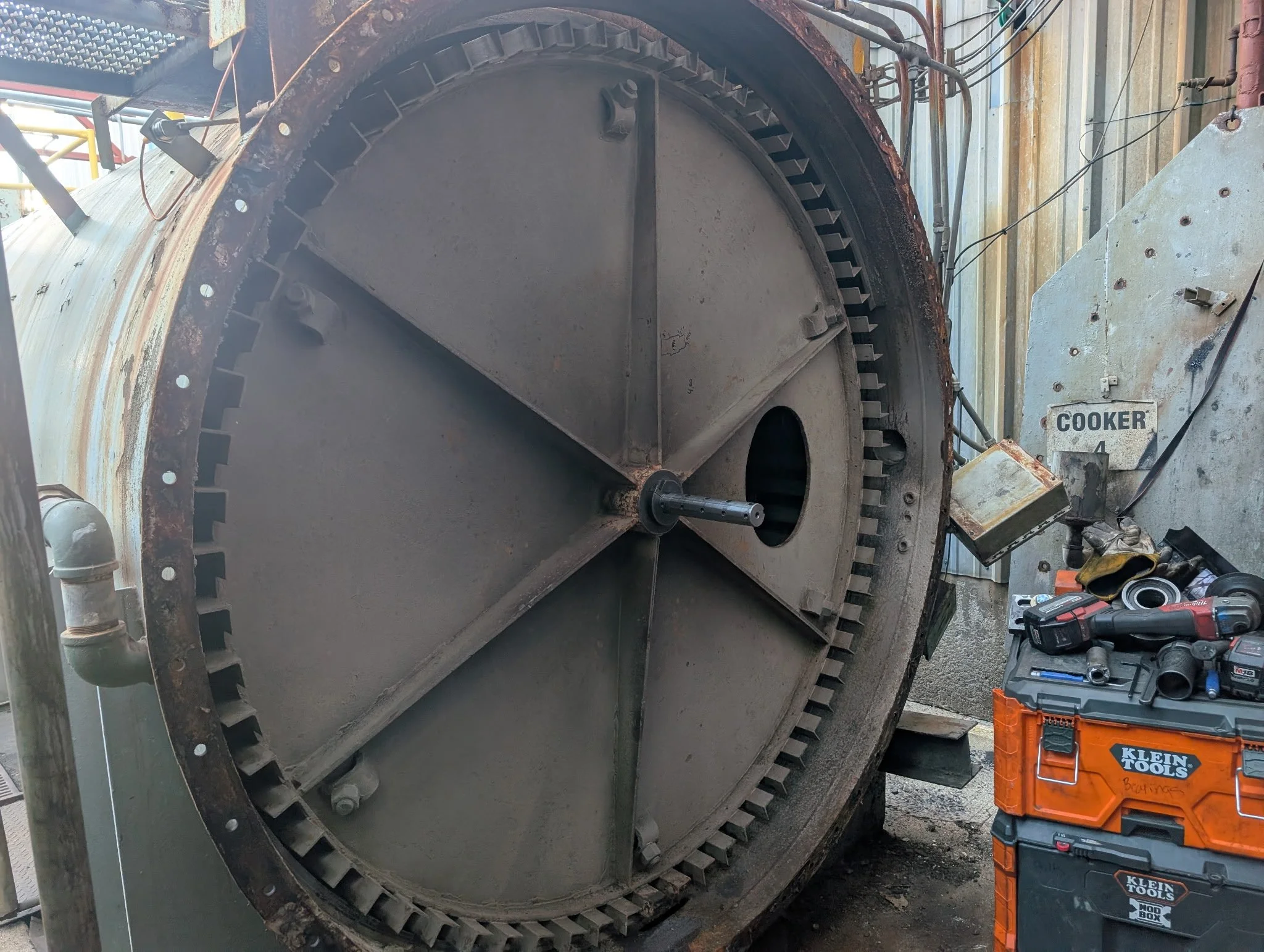 Line boring a large industrial drum in Sacramento
