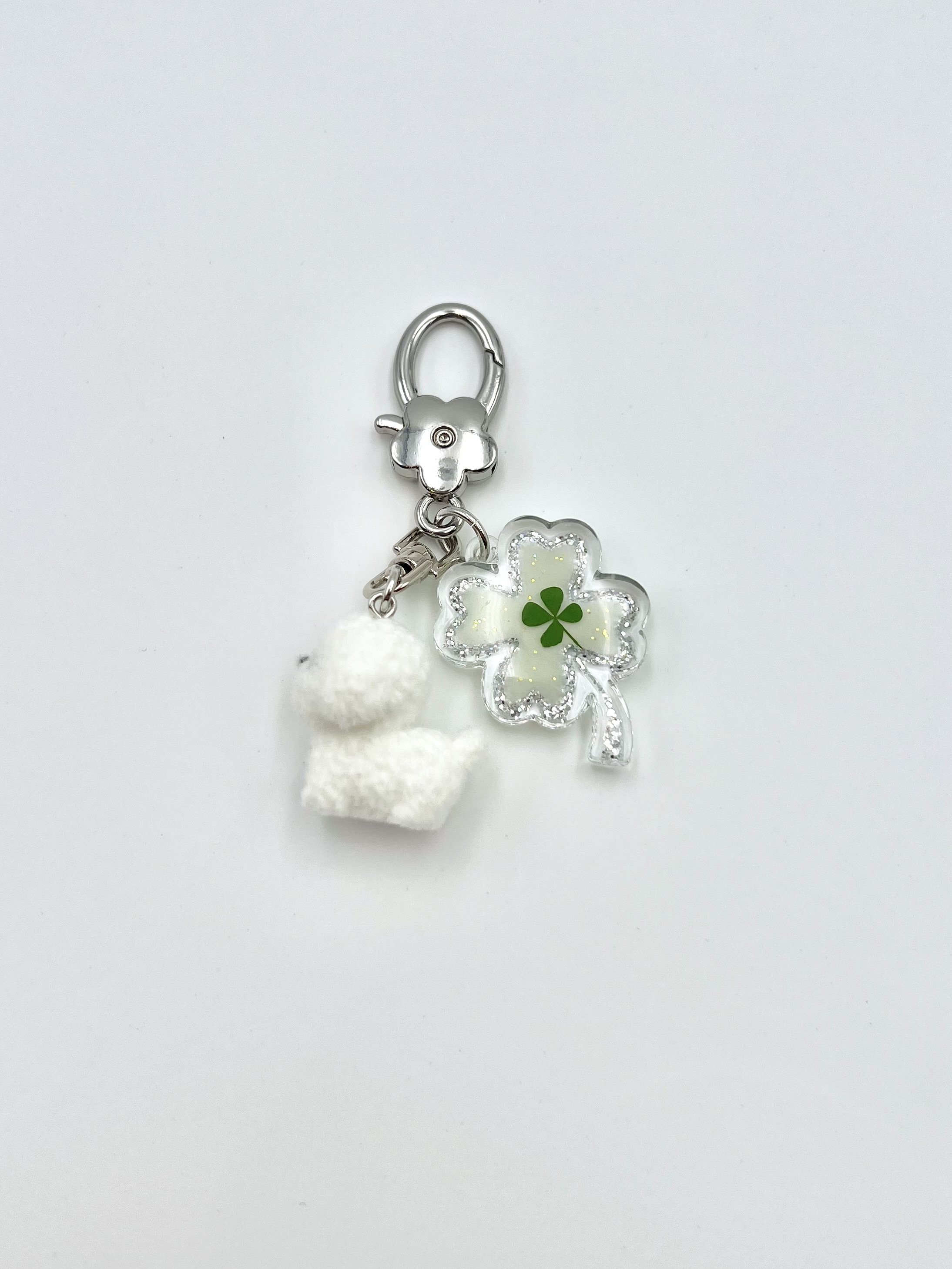 Keychain Doori White.jpeg