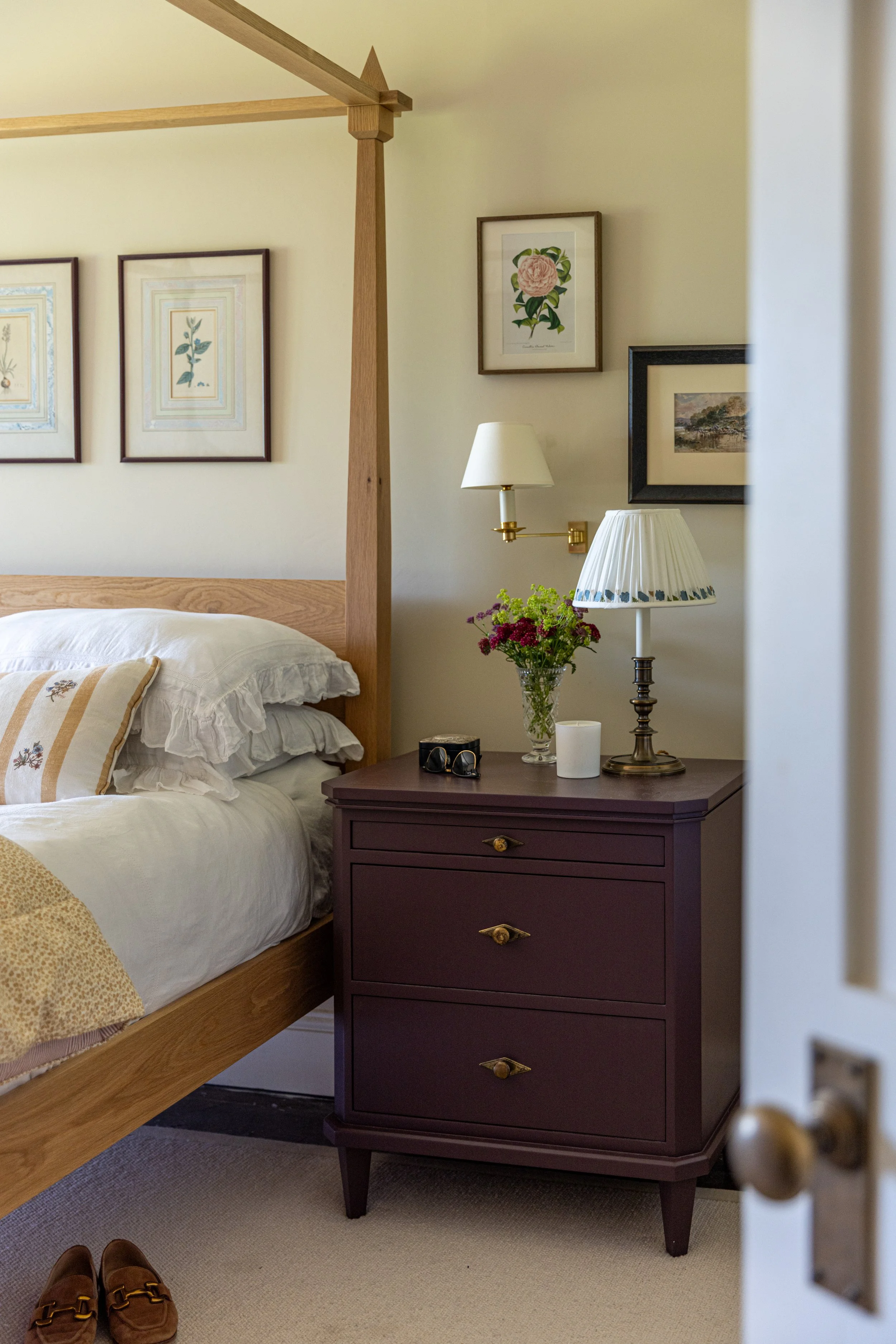 masterbedroom2-hi.jpg