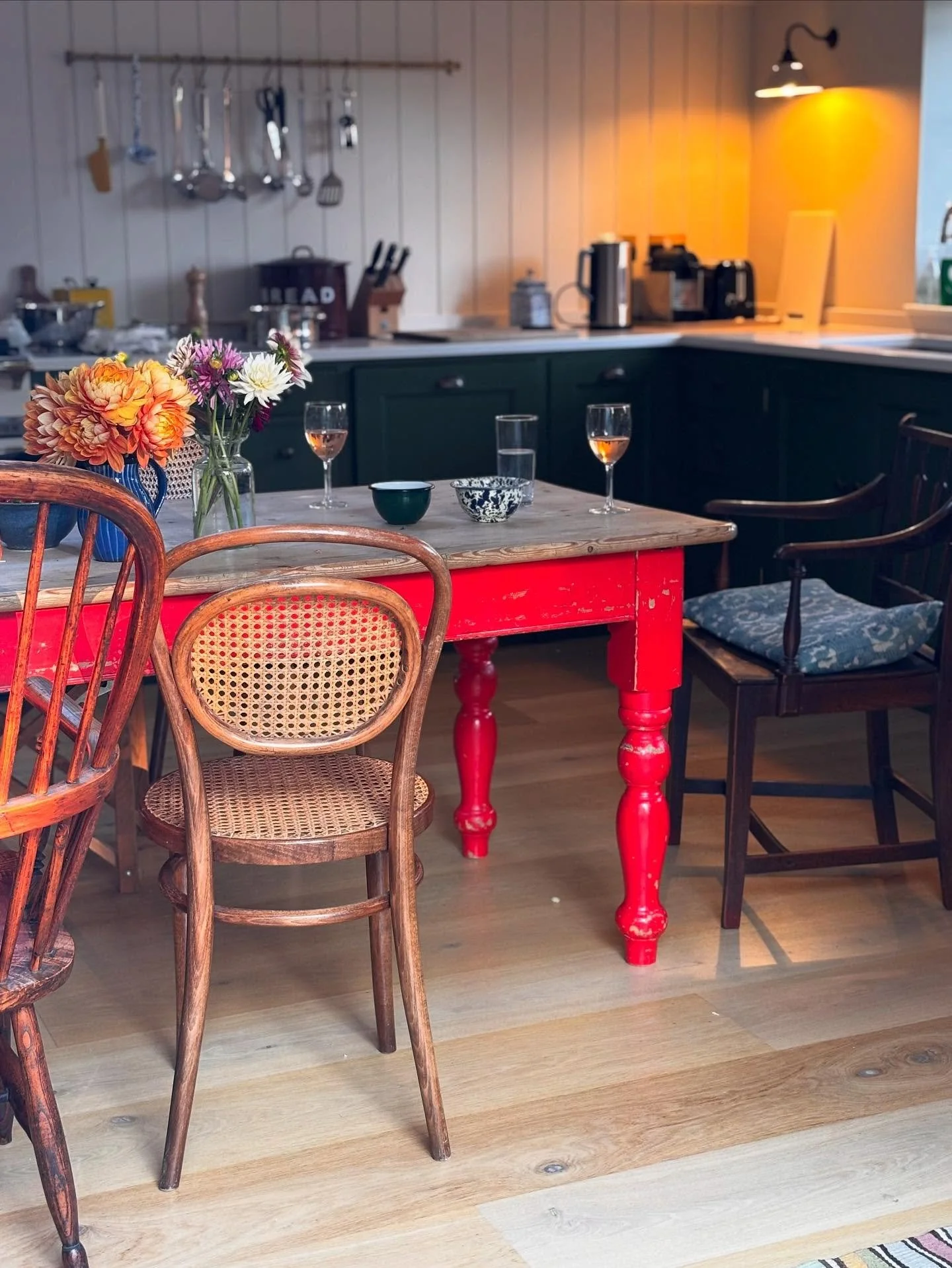 Heavenly heavenly evening 

##dorset #westdorset #kitchen #kitcheninteriors #summerkitchen