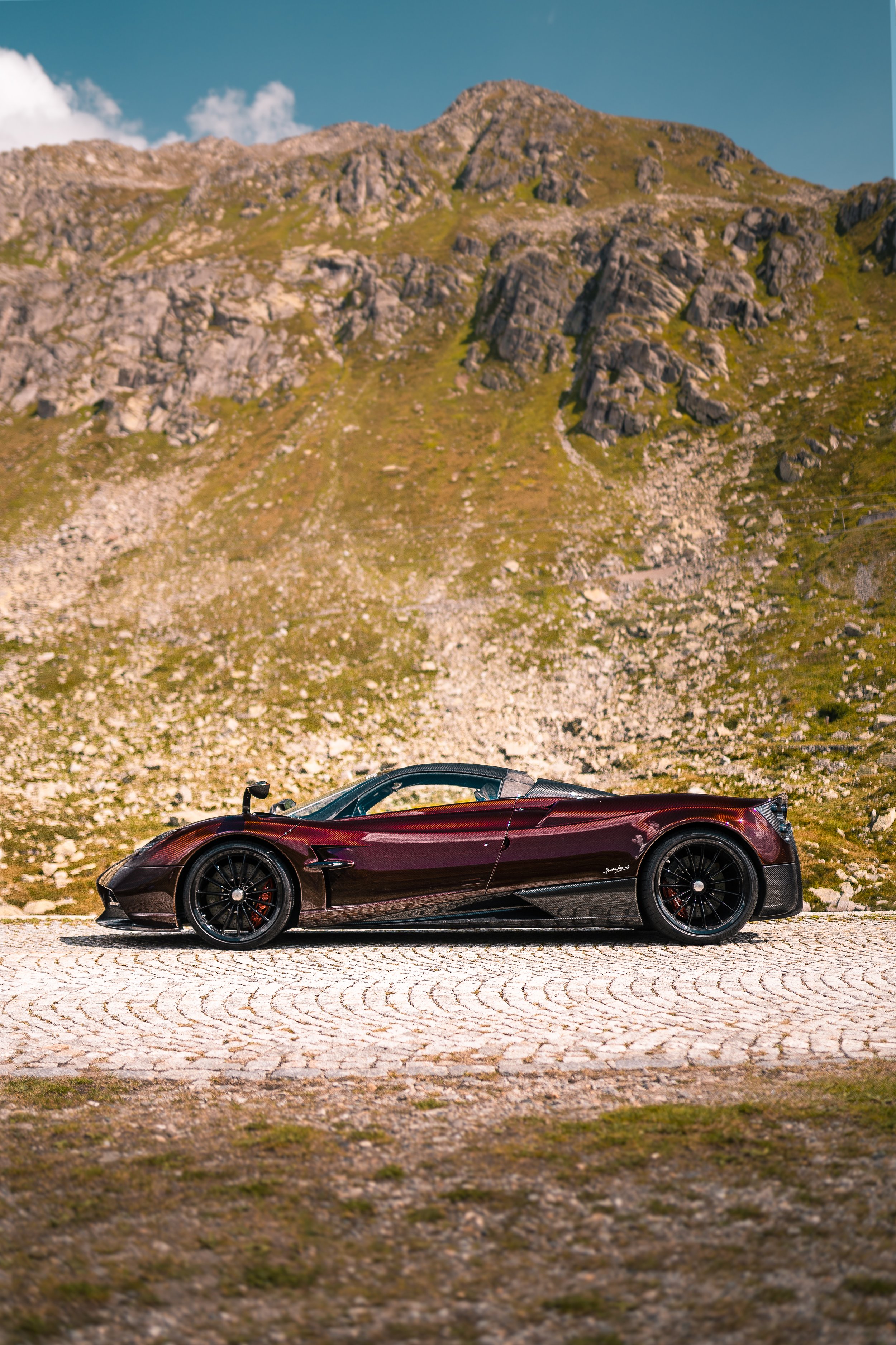 Huayra-3.jpg