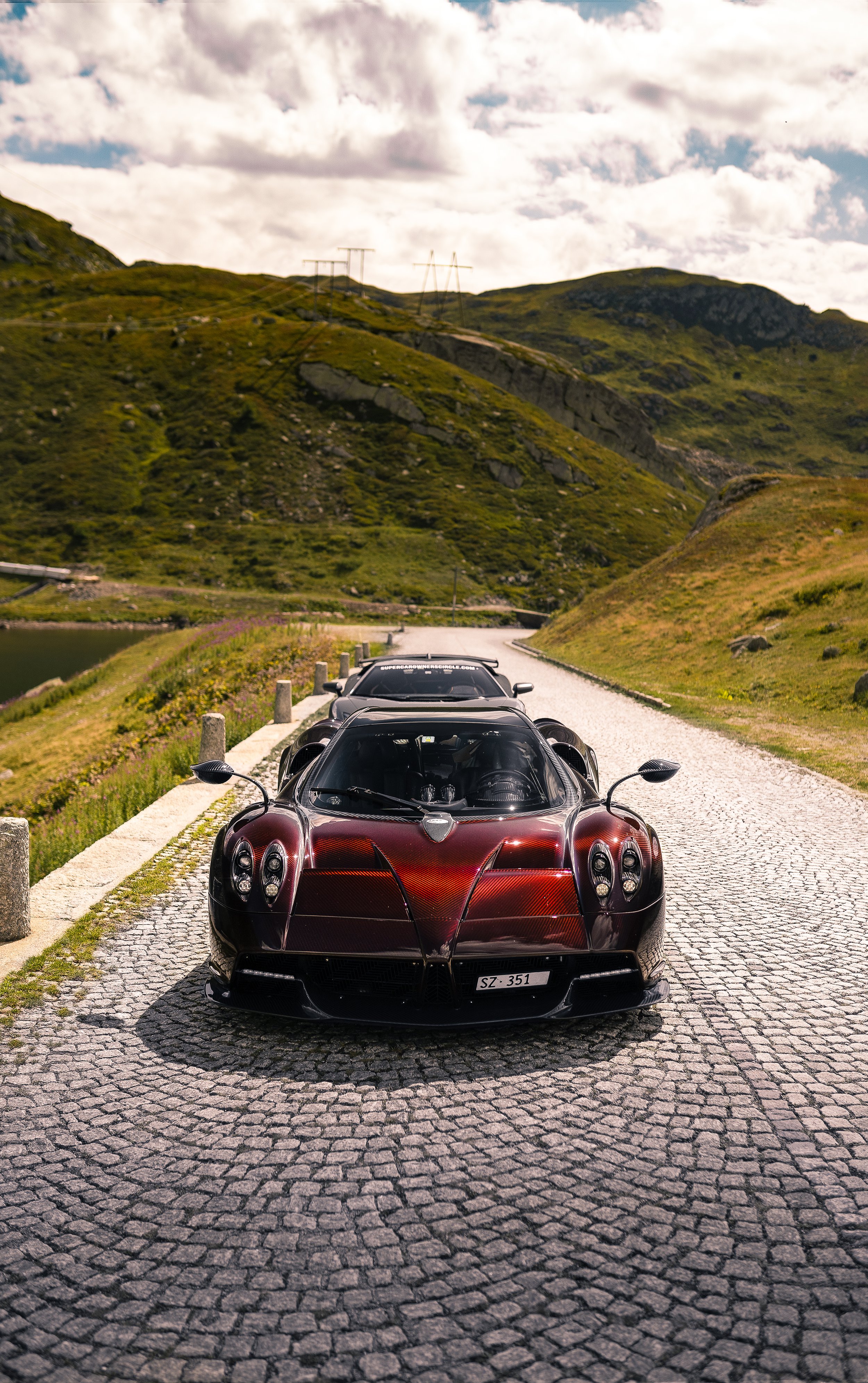 Huayra-7.jpg