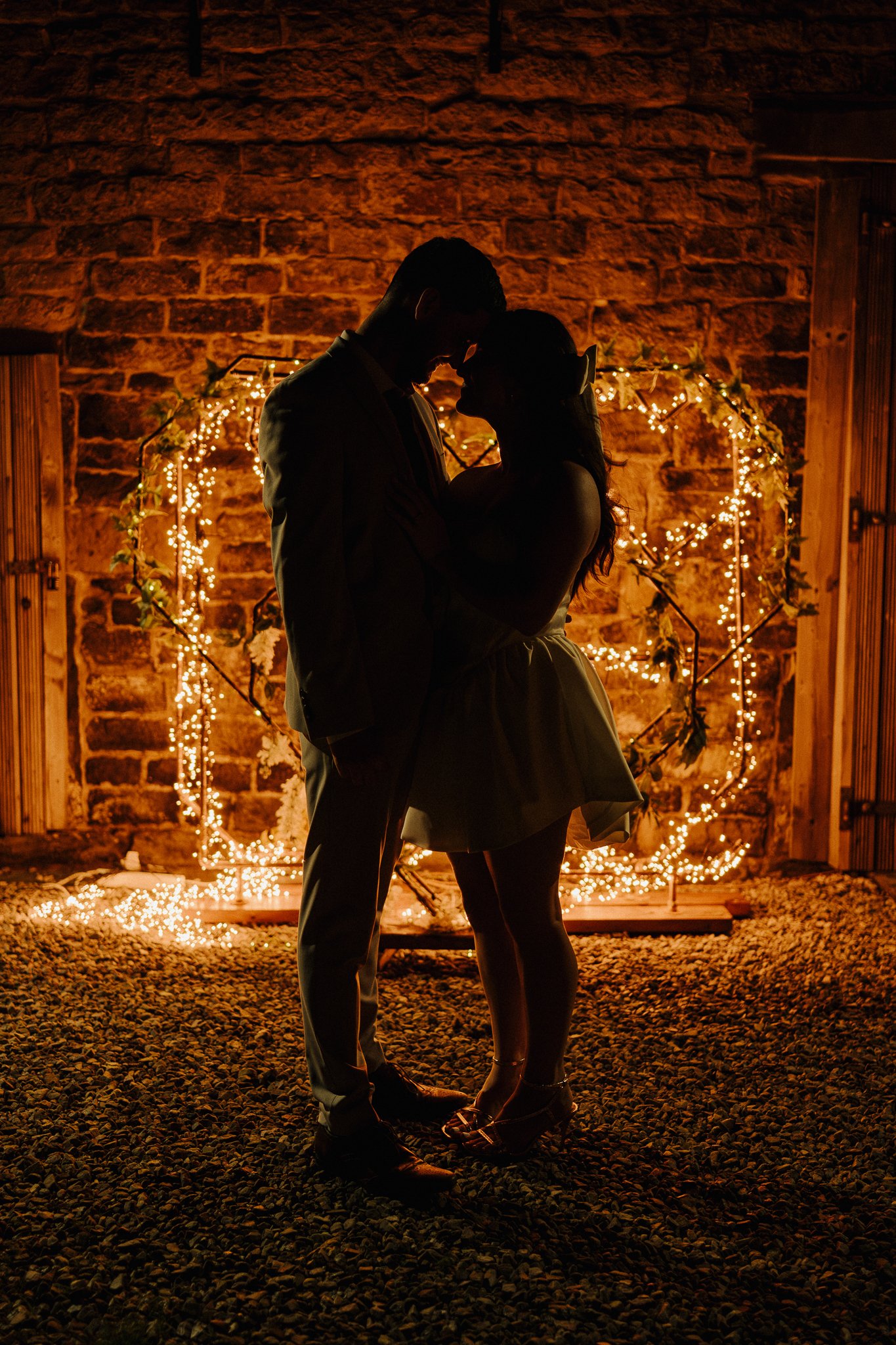ChampagneShowersShoot-WoodheadBarn-Card1-20.9.23-04604-Enhanced-NR.jpg