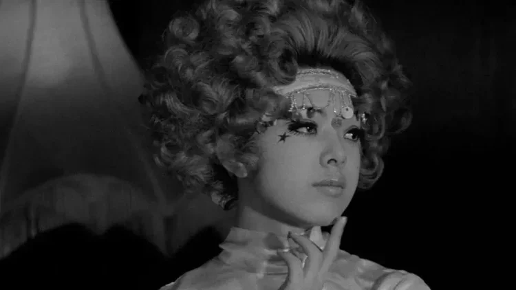Filmvisning: Funeral Parade of Roses
