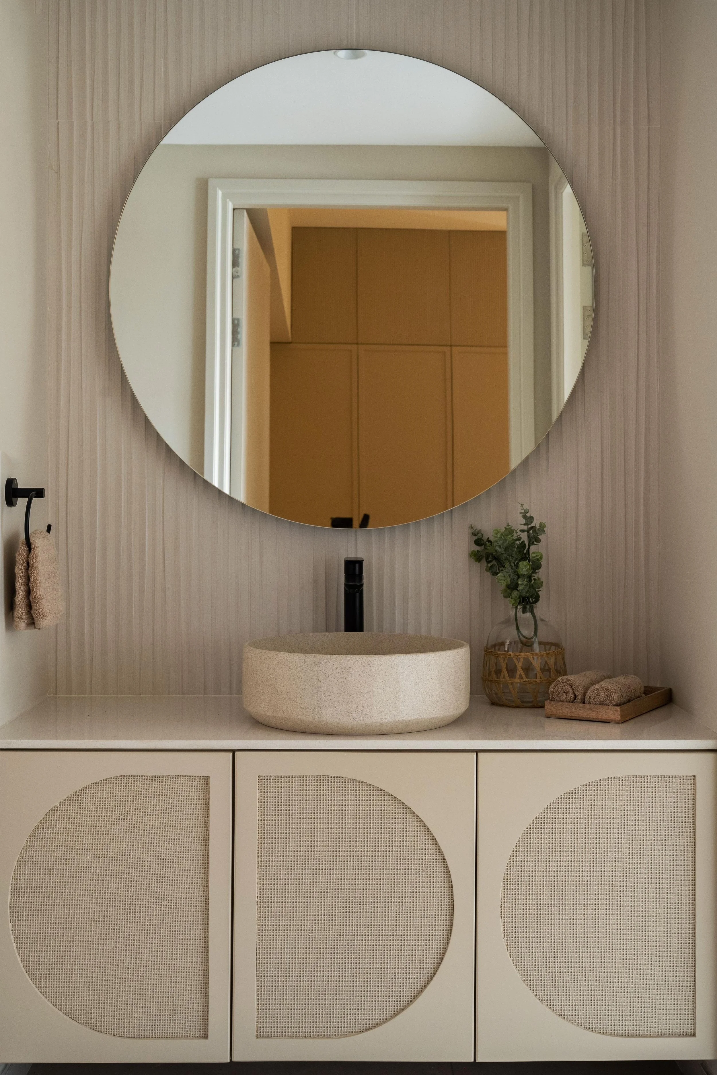 WhatsApp Image 2024-12-06 at 00.37.03.jpeg