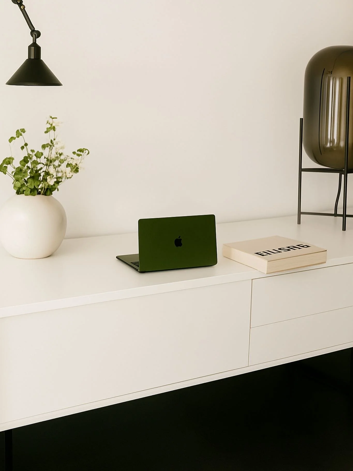 Clear desk, clearer mind. When everything has a place, your focus follows.

We believe in creating spaces that support how you want to feel; whether it&rsquo;s grounded, energized, or simply&hellip; at peace.

Thoughtful design. Soft systems. Daily e