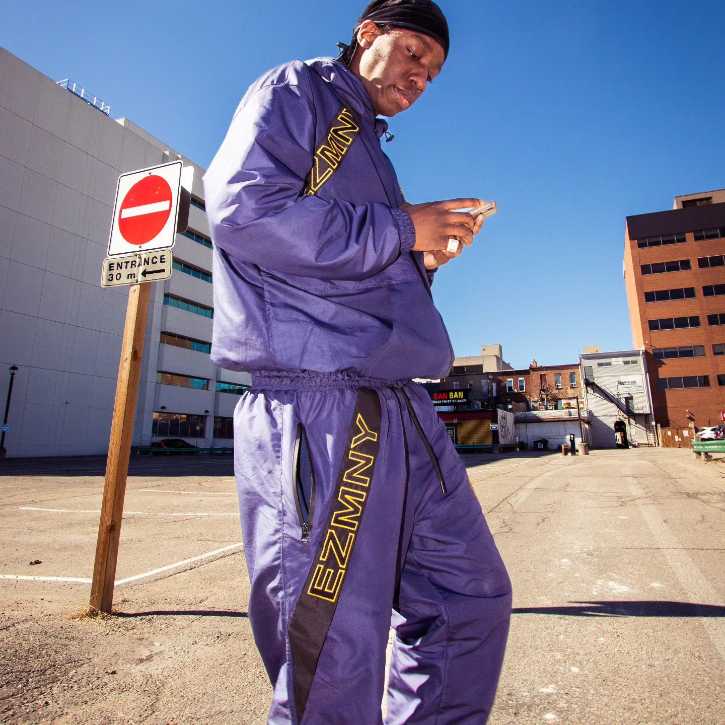 Movement is the pulse of progress #EZMNY 

#streetwearfashion #swag #lifestyle #tracksuitlife #newarrivals #fashiononpoint #fashiongoals #fashionthreads #fashionfire #FashionForward #streetstyle #levelupyourgame #badboy #hiphop #torontorappers #toron