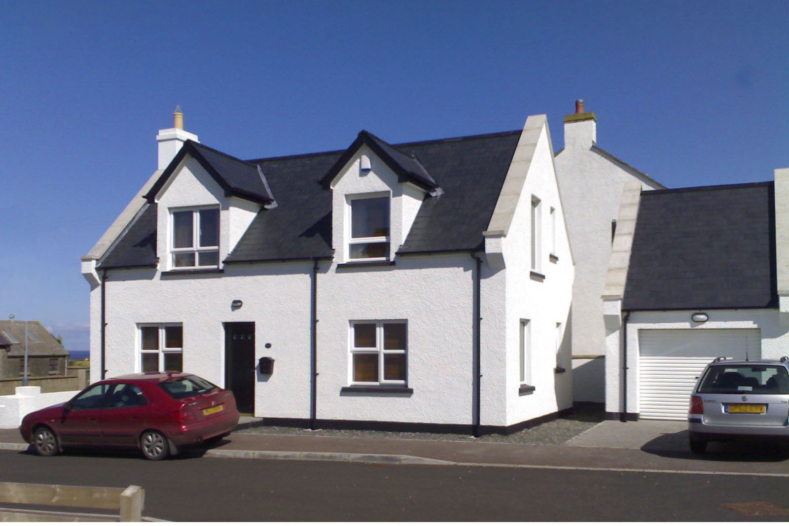 House and garage-3-2.jpg