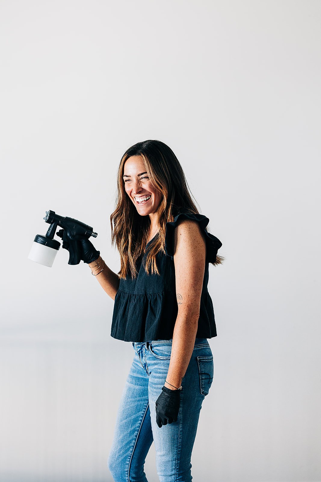 HoneyGirlGlow_SNEAKPEEKS-4.jpg
