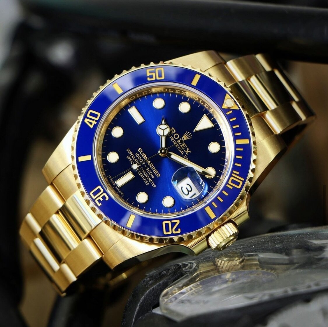 There&rsquo;s just something special about the yellow gold/ blue combination on this Submariner 👌🏼

📸 @rolexdiver 

#rolex #submariner #126618LB #watch #chrono