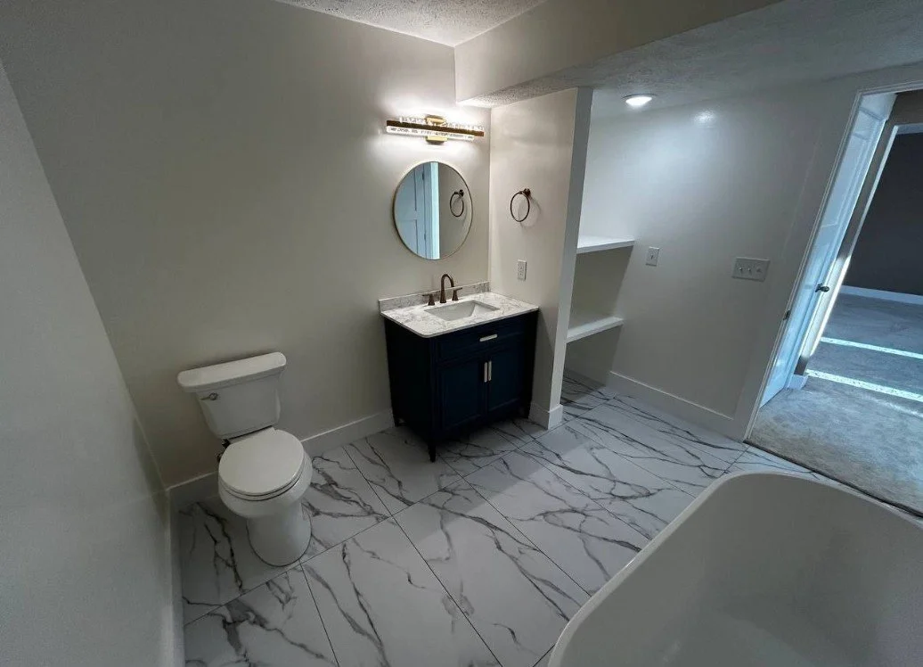 Smart, Budget-Friendly Bathroom Makeovers