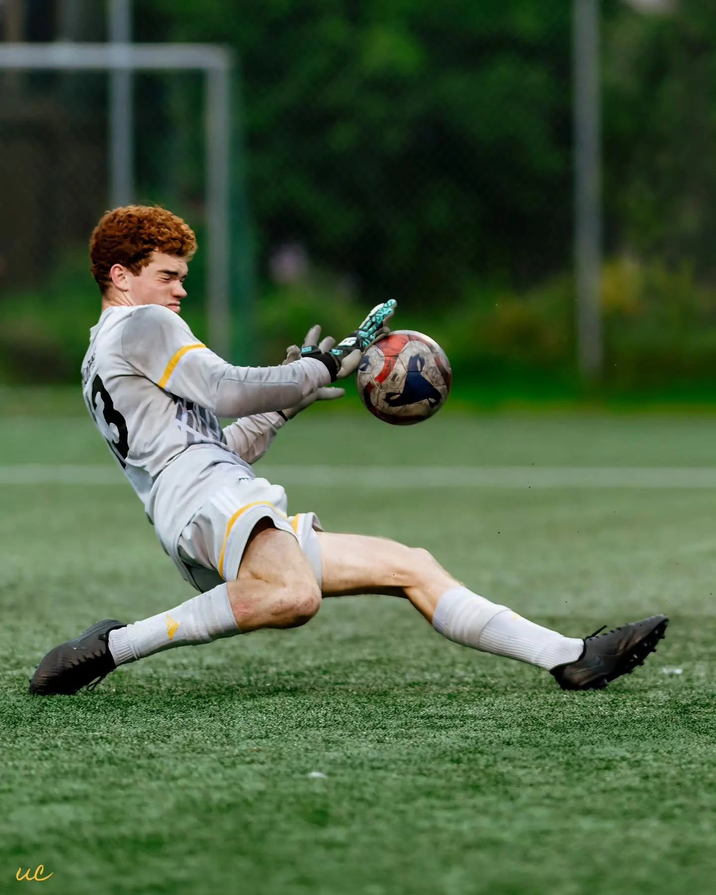 A couple of shots from tonight's final featuring @bu17mpsa . They gave everything they got and showed up. And shoutout to goalie Max Murphy for putting on an absolute clinic ⚽📸 @nlsoccerassociation @canadasoccer #sportsphotography
 #newfoundlandspor