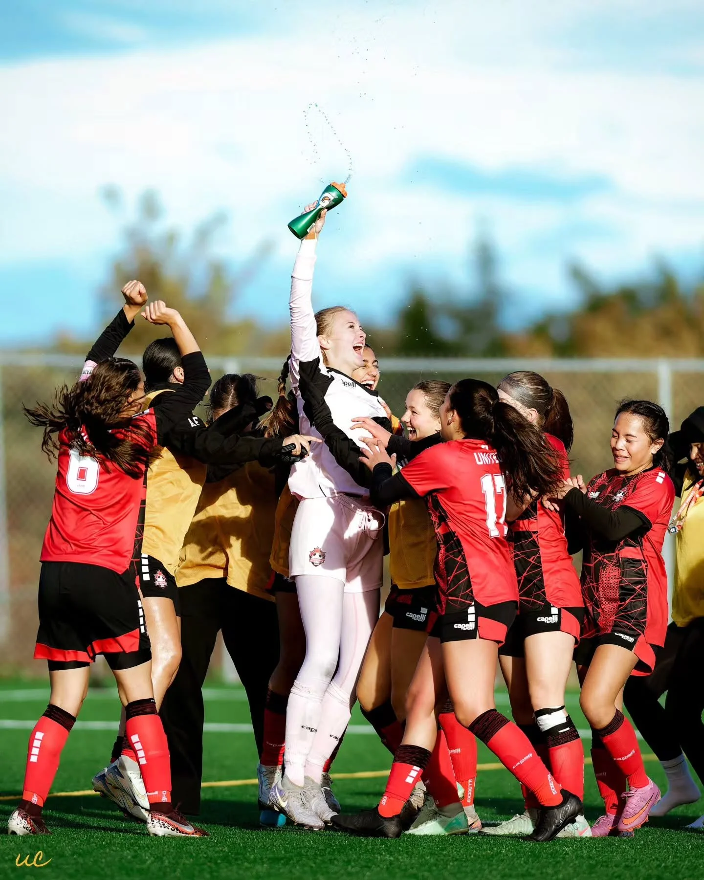 Shot of the Day : Pure joy at Mount Pearl. @swu_yeg beat PEI FC and book a semi-final spot at the U-17 Cup ⚽👏🏽

#U17Cup #CanadaSoccer #SportsPhotography