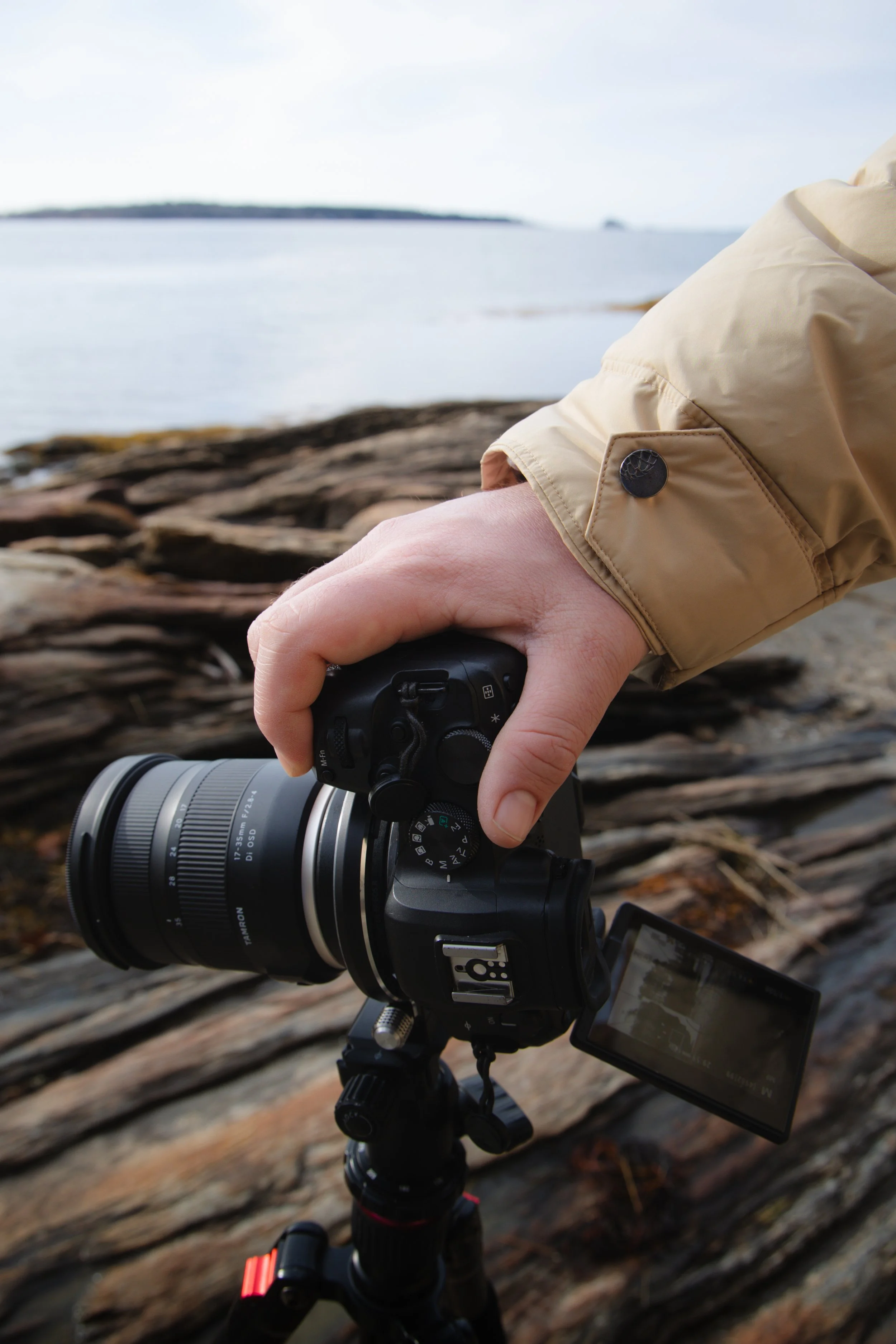 stio-maine-outdoor-photography-camera-detail.jpg